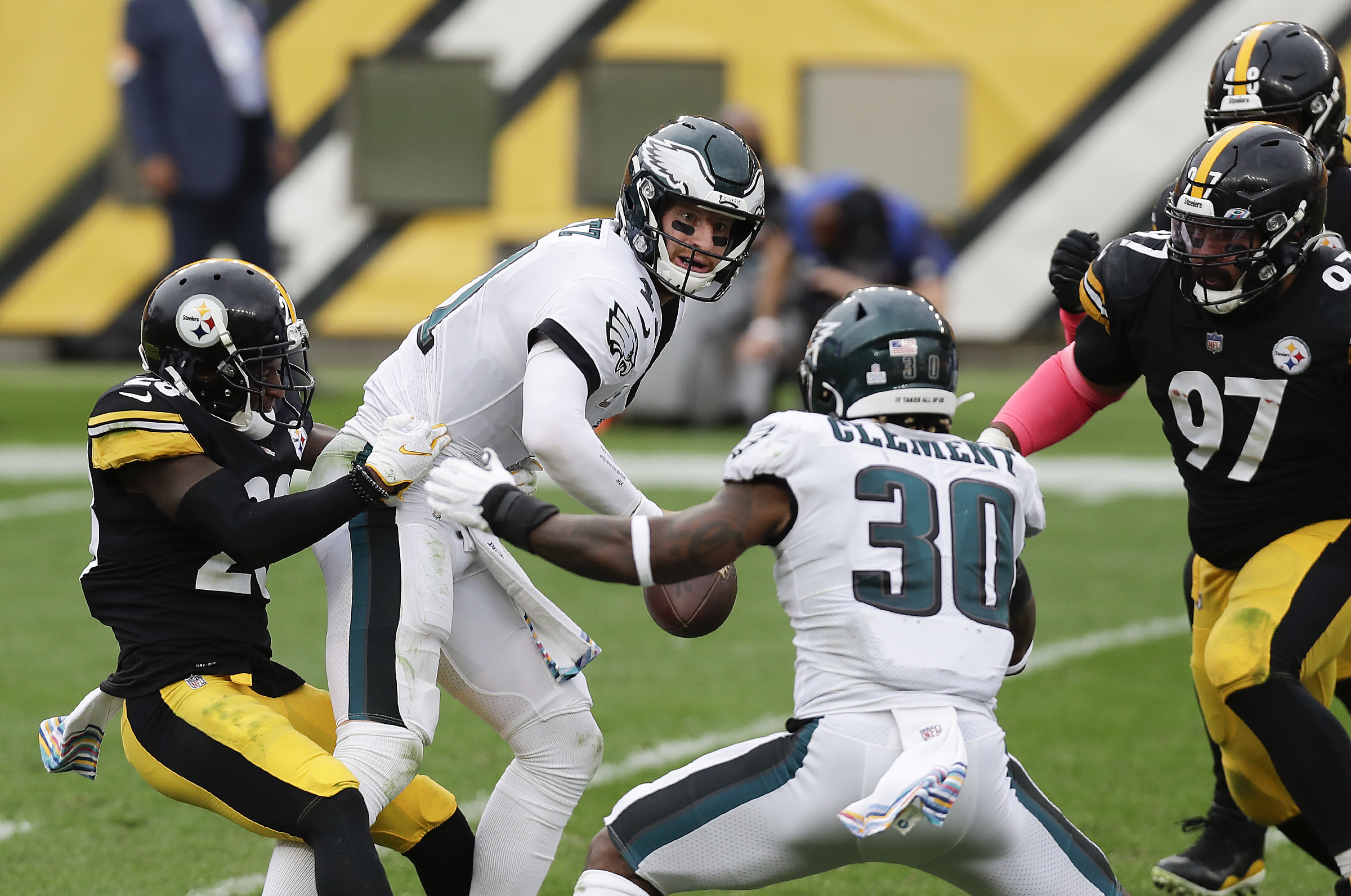 Steelers 38, Eagles 29: Carson Wentz, Philadelphia can't complete second  straight upset bid on the road at Pittsburgh 