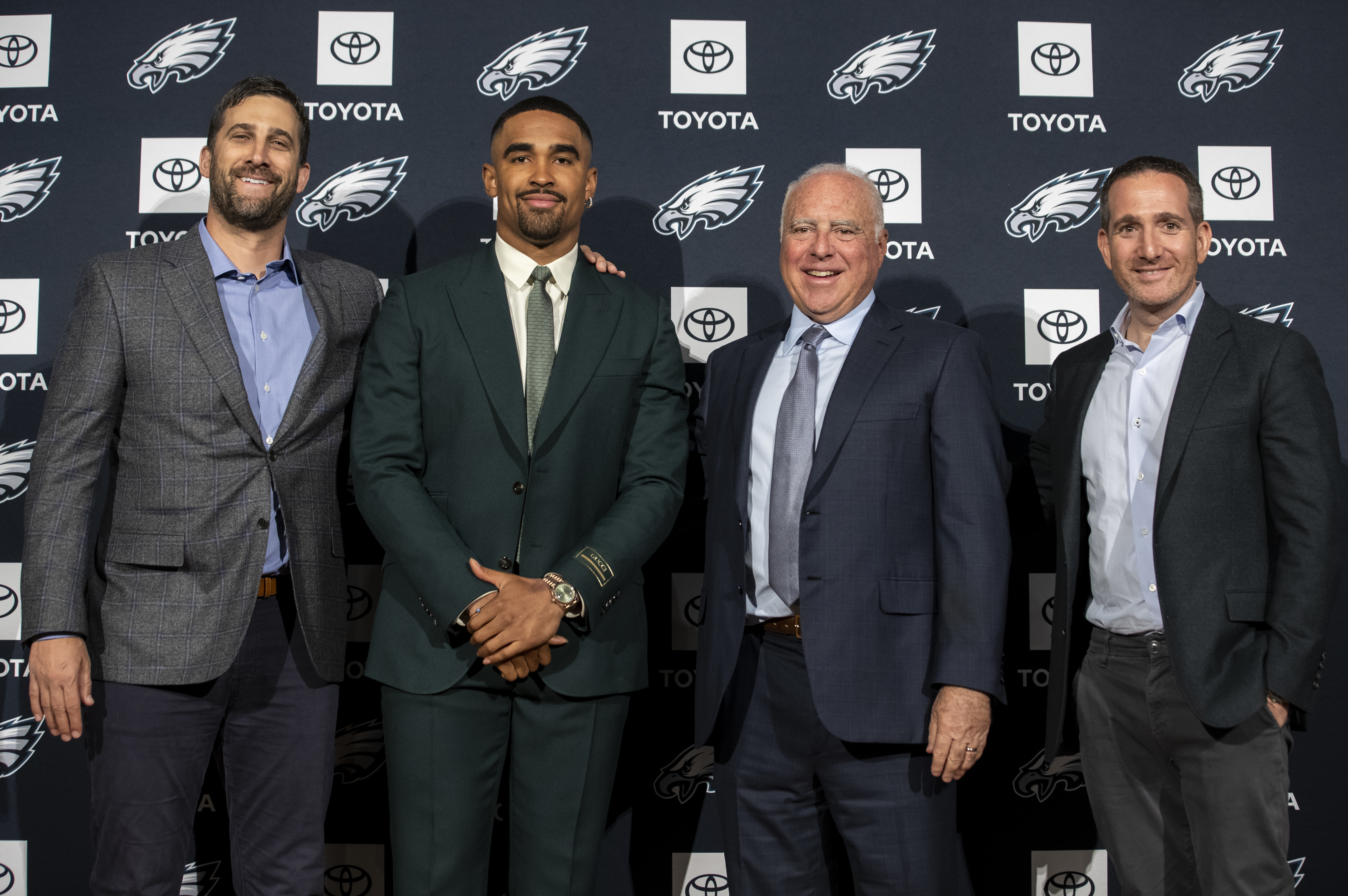 Nick Sirianni's meeting with Eagles owner Jeffrey Lurie scheduled for Friday