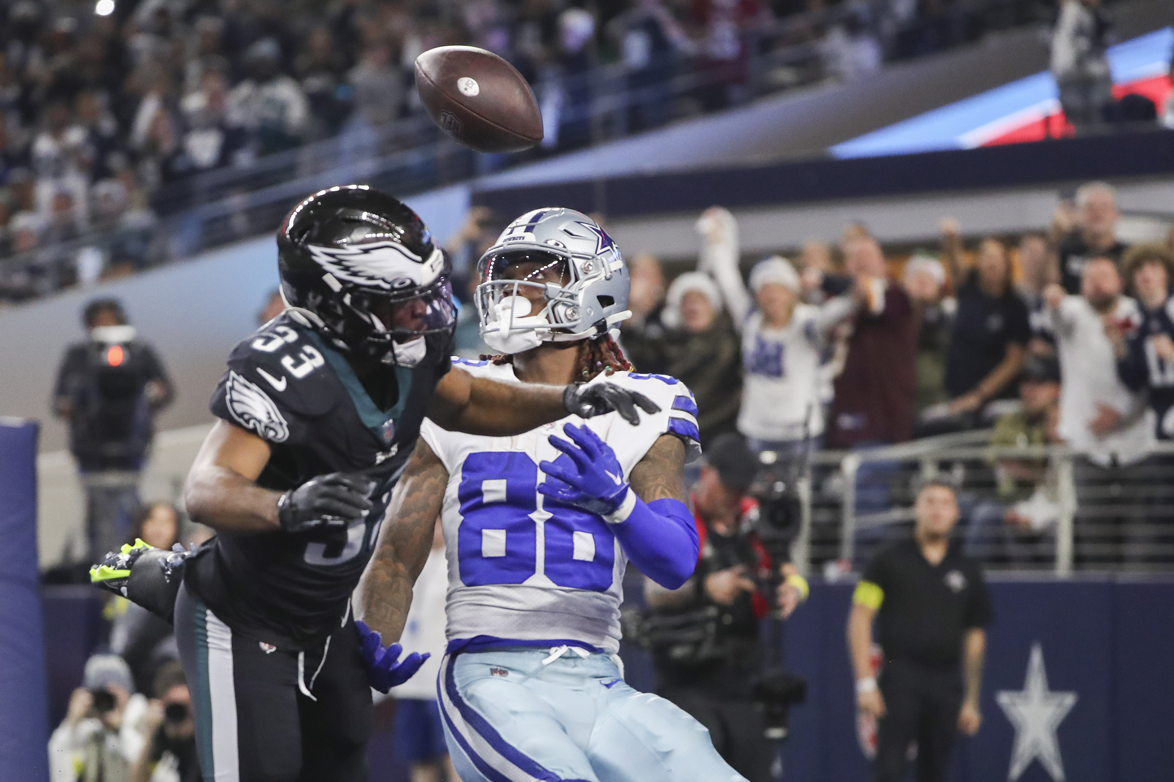 Prescott, Cowboys survive Eagles, backup QB Minshew, 40-34 - The