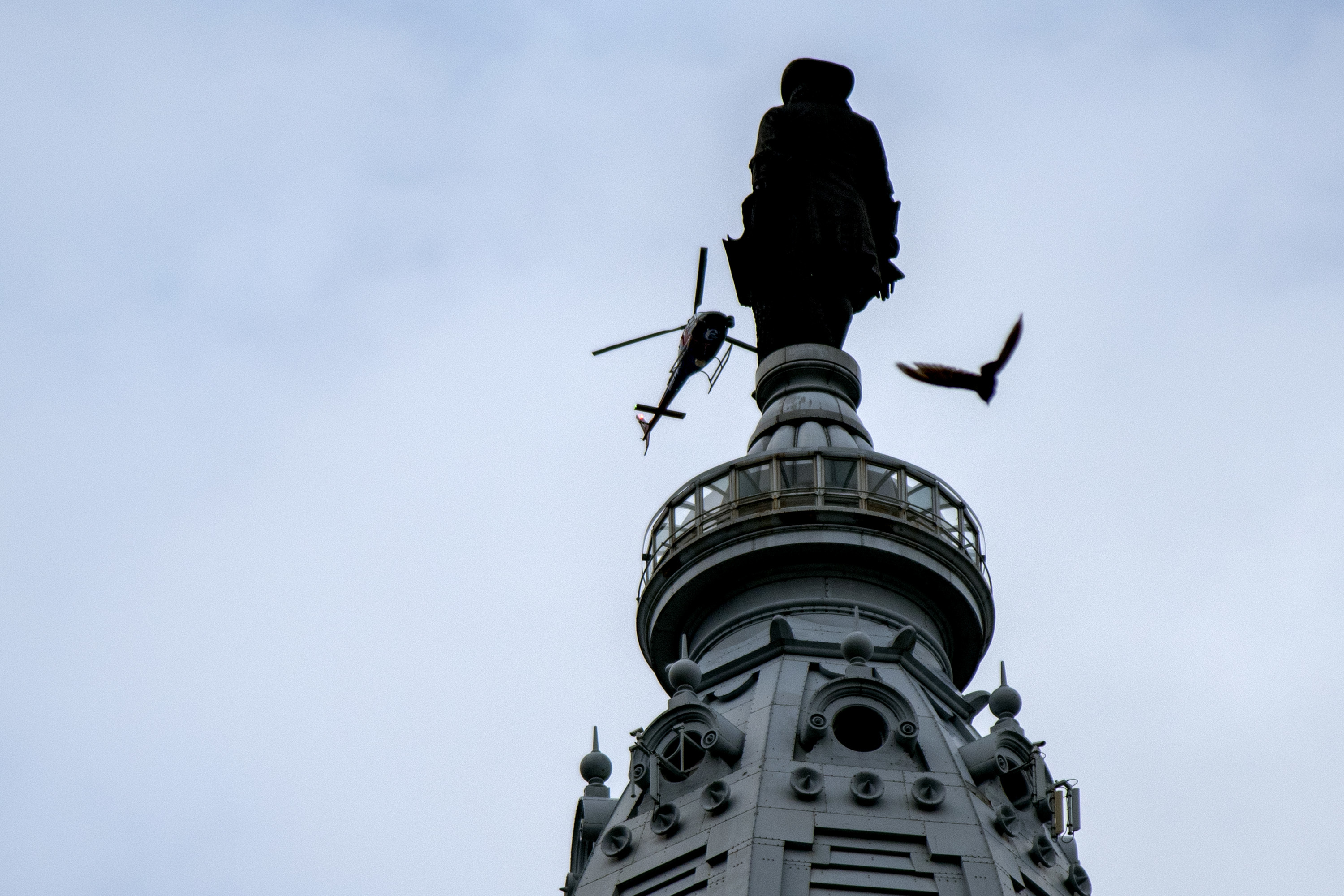 Philly Mayor: No Eagles Jersey On William Penn Statue 