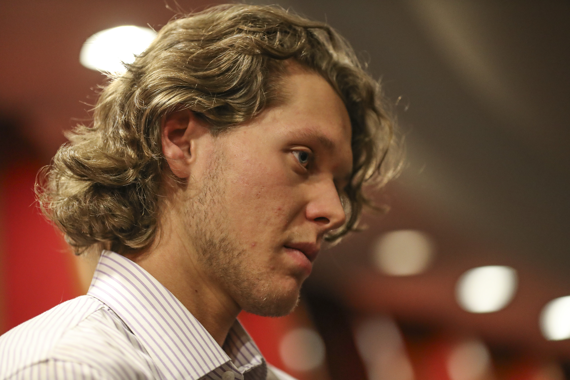 Can we talk about Alec Bohm's hair? : r/phillies