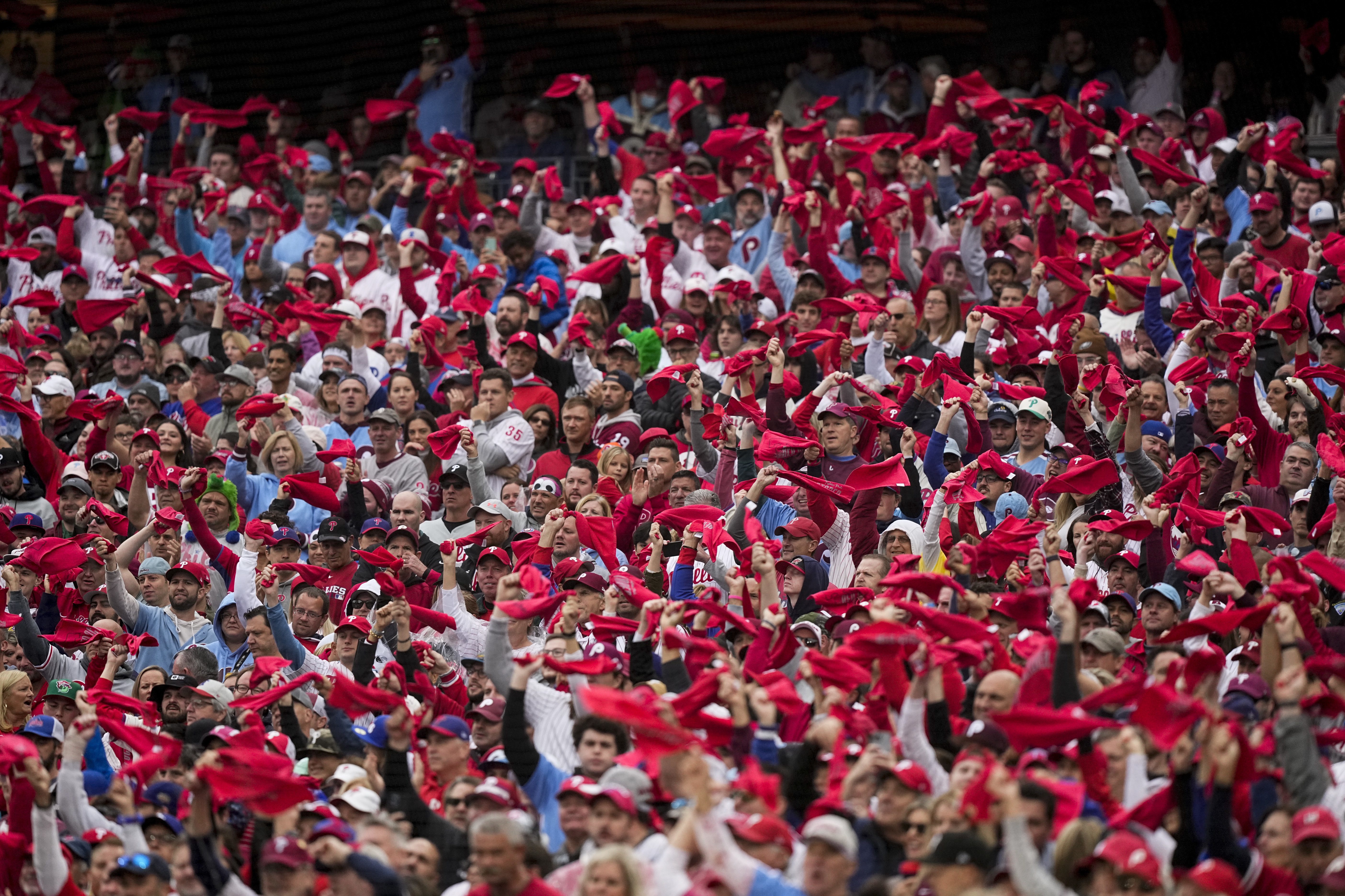 08 World Series Champs at Game 3 to Cheer on 2022 Phillies