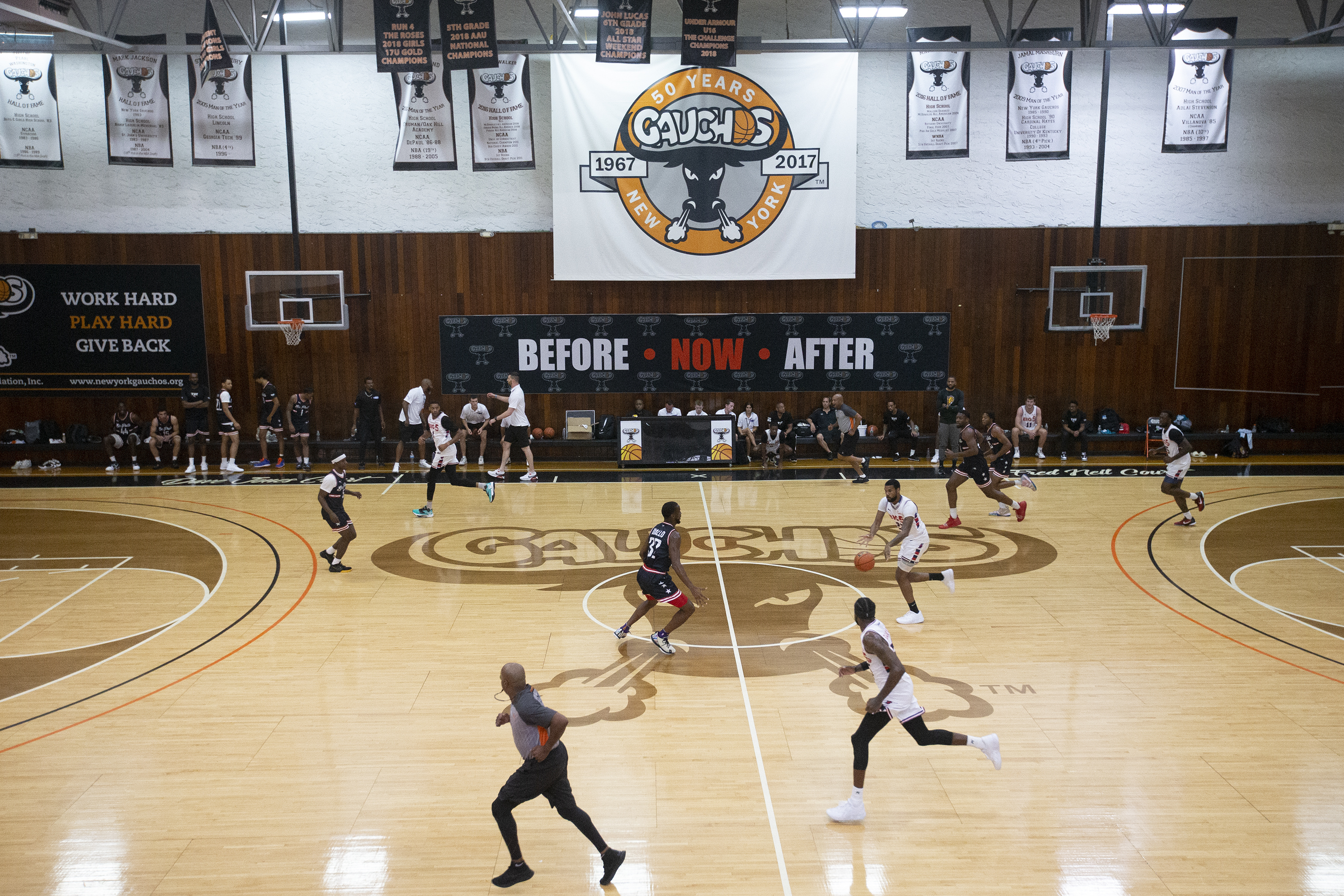 Rained out at New York's Rucker Park, Big 5 alumni win resumed game in  Bronx gym