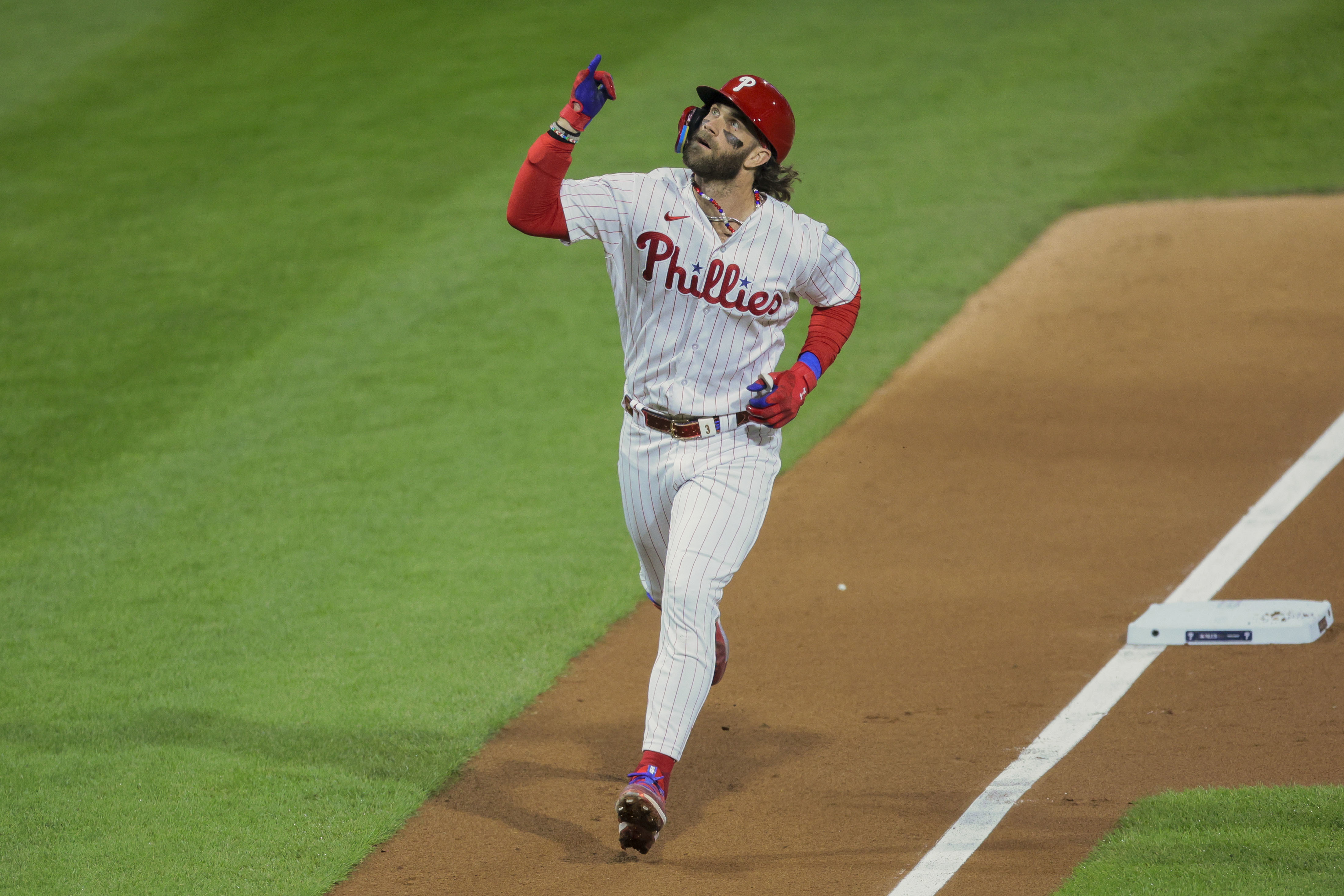 Attaboy! Bryce Harper adds to his legend with two homers, pushes
