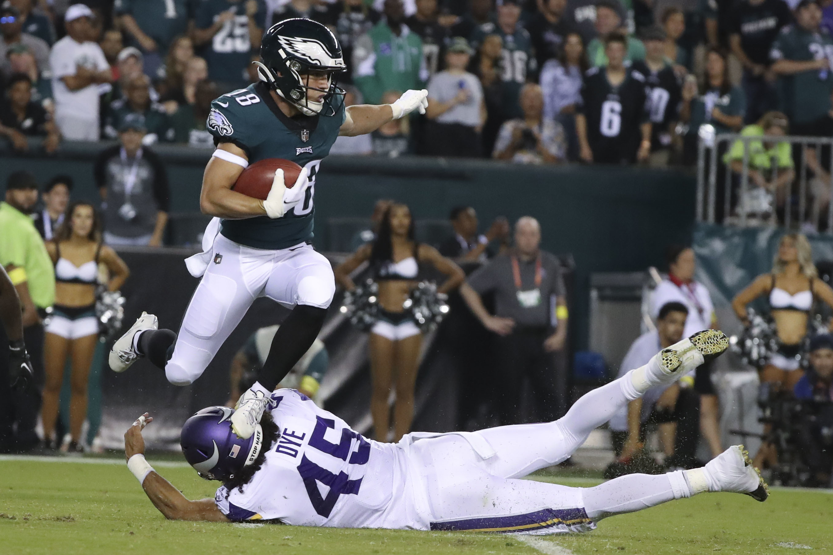 Britain Covey brings stability to the Eagles' return game