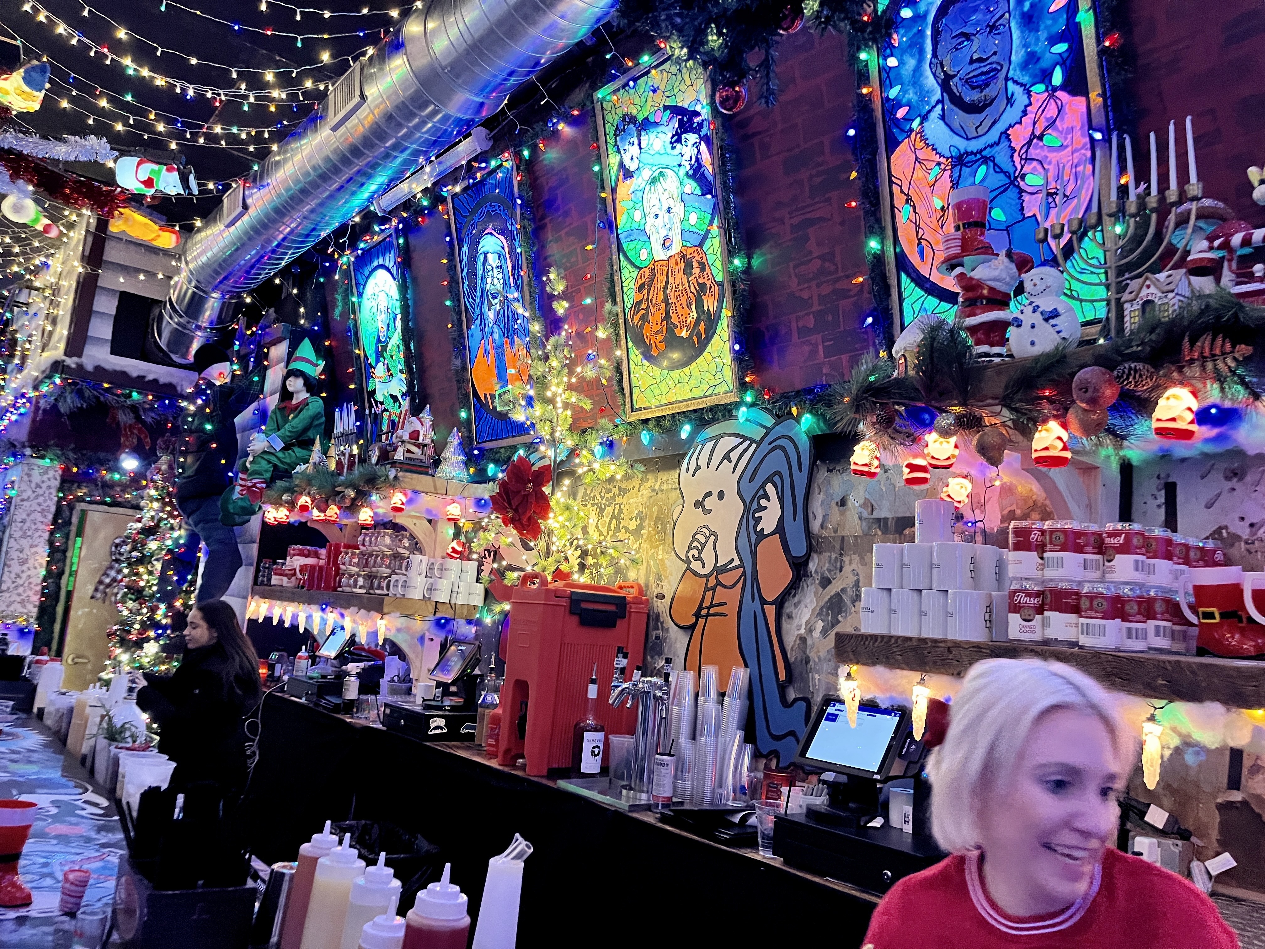 Christmas bars in Philadelphia 2023: New pop-up White Elephant joins  Tinsel, Craftsman Row Saloon, Uptown Beer Garden