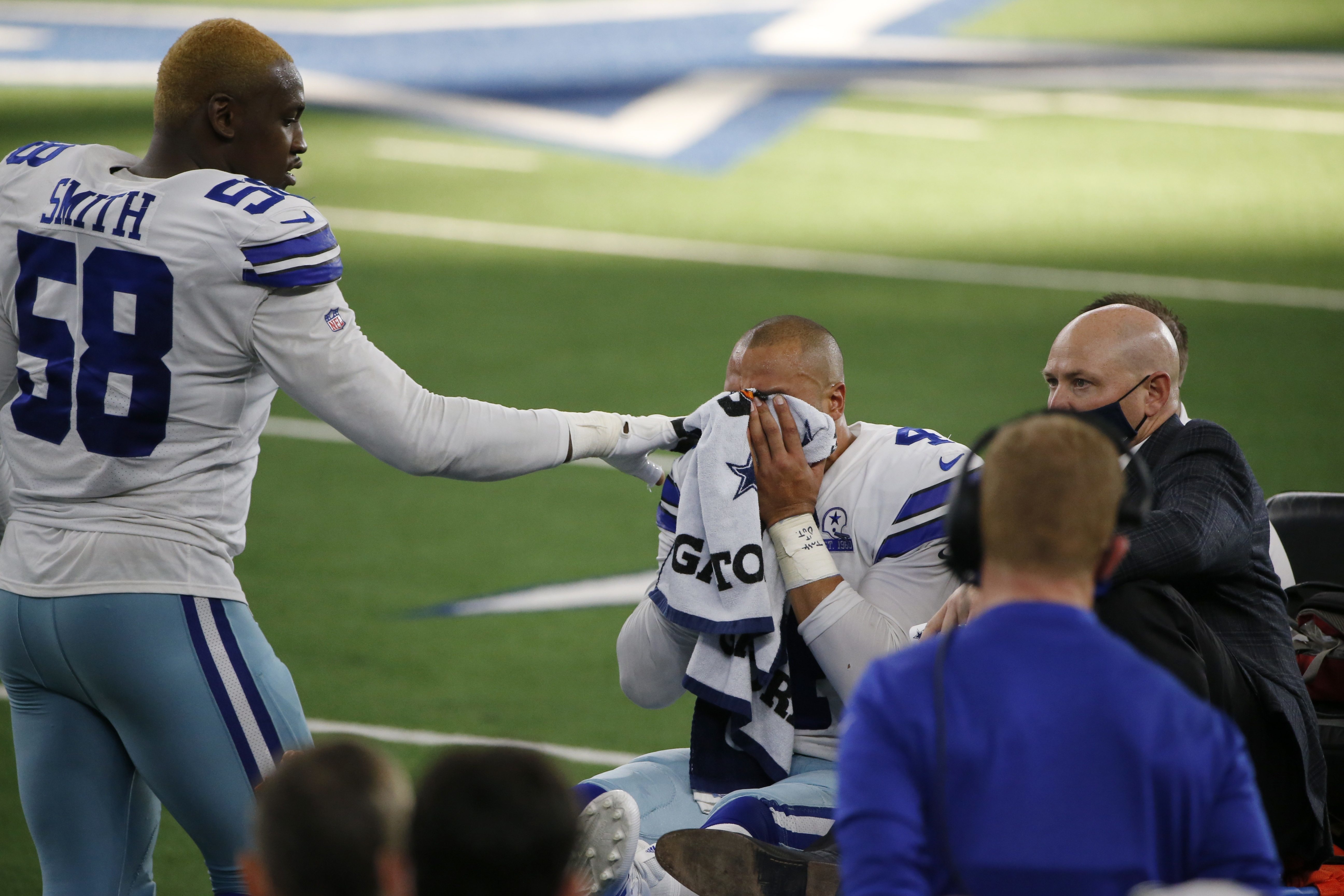 Prescott, Elliott getting used to being former teammates with