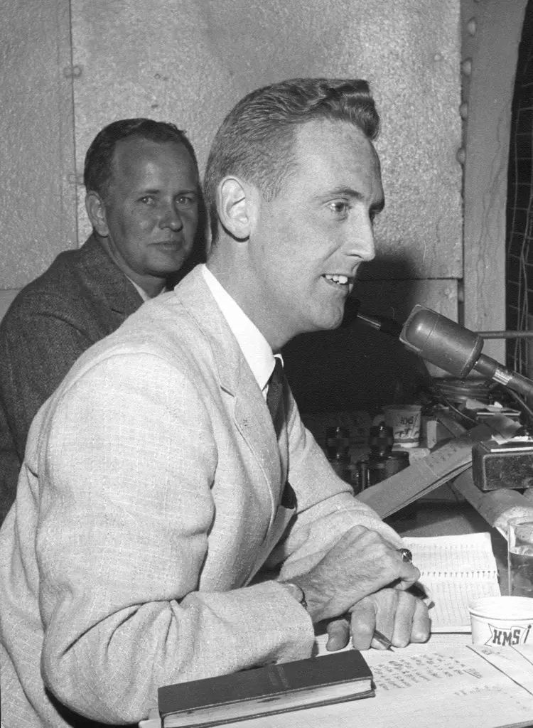 Vin Scully: A voice for the ages National News - Bally Sports