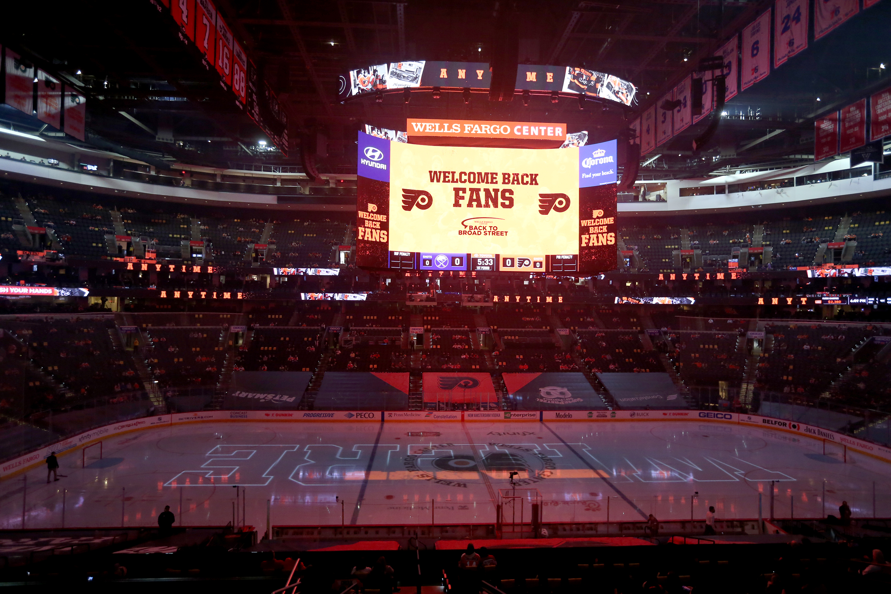 Flyers could see fans back in Wells Fargo Center in March