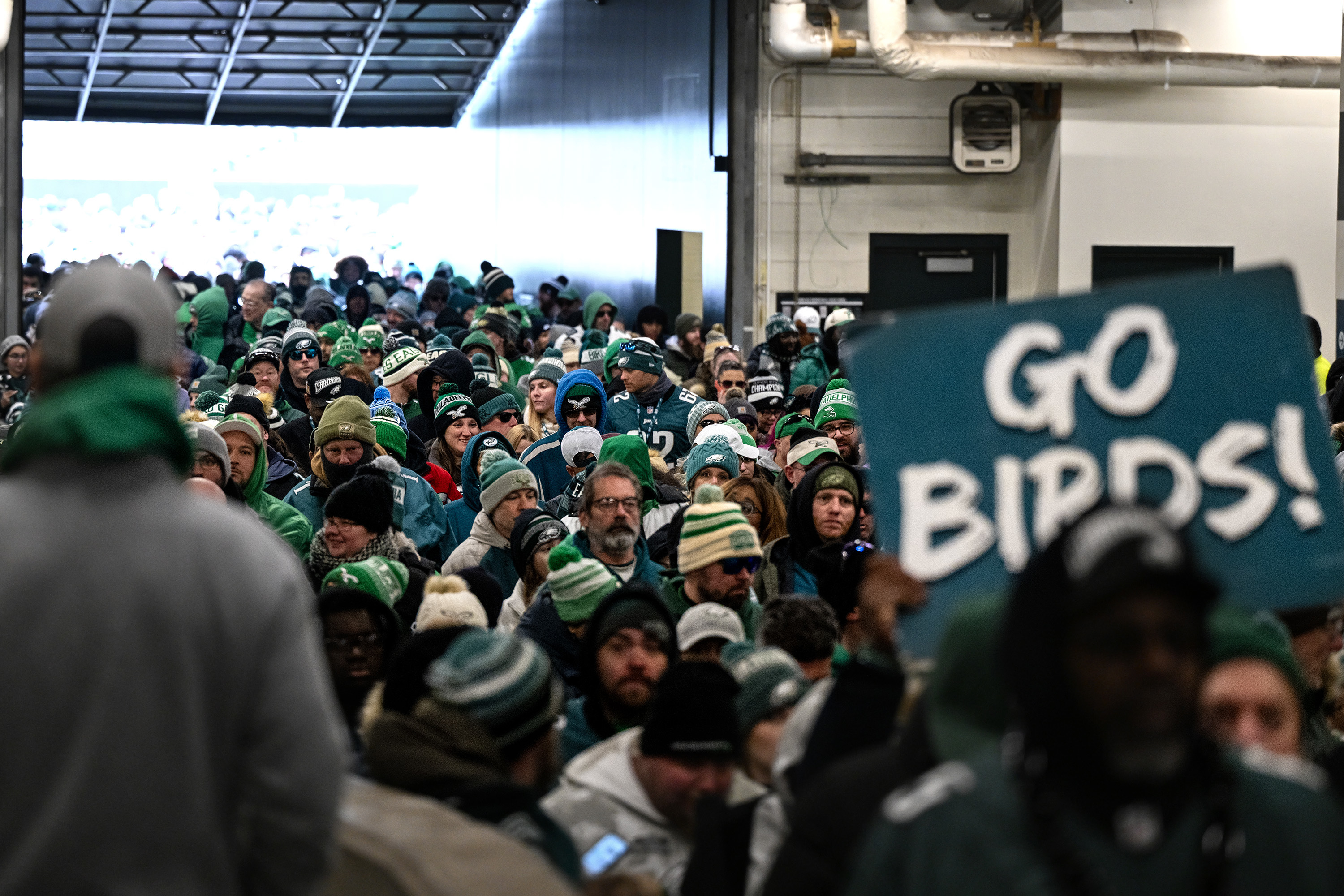 Eagles fans send team off to New Orleans Super Bowl against Chiefs