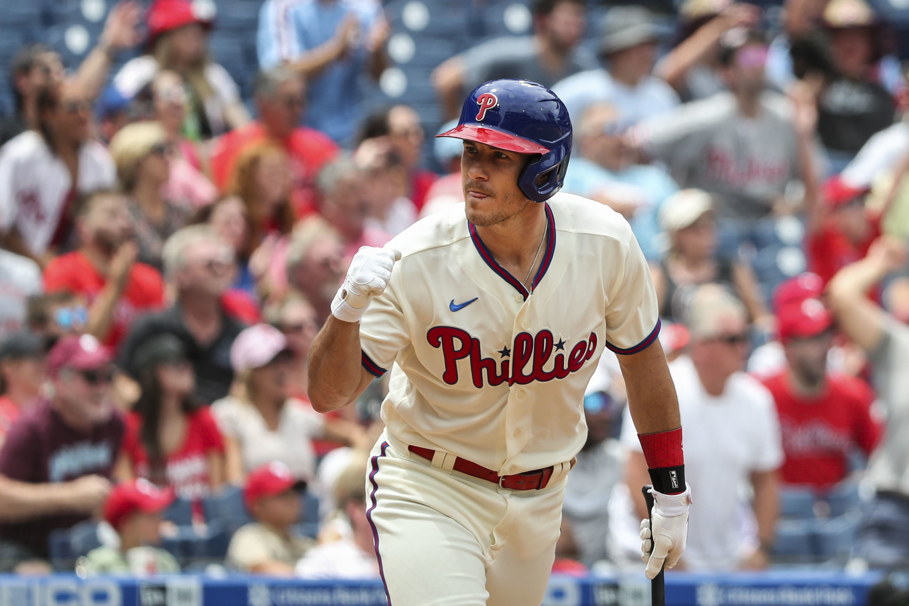 Phillies pull to within two games of first place with a doubleheader sweep  of sorts over the Marlins