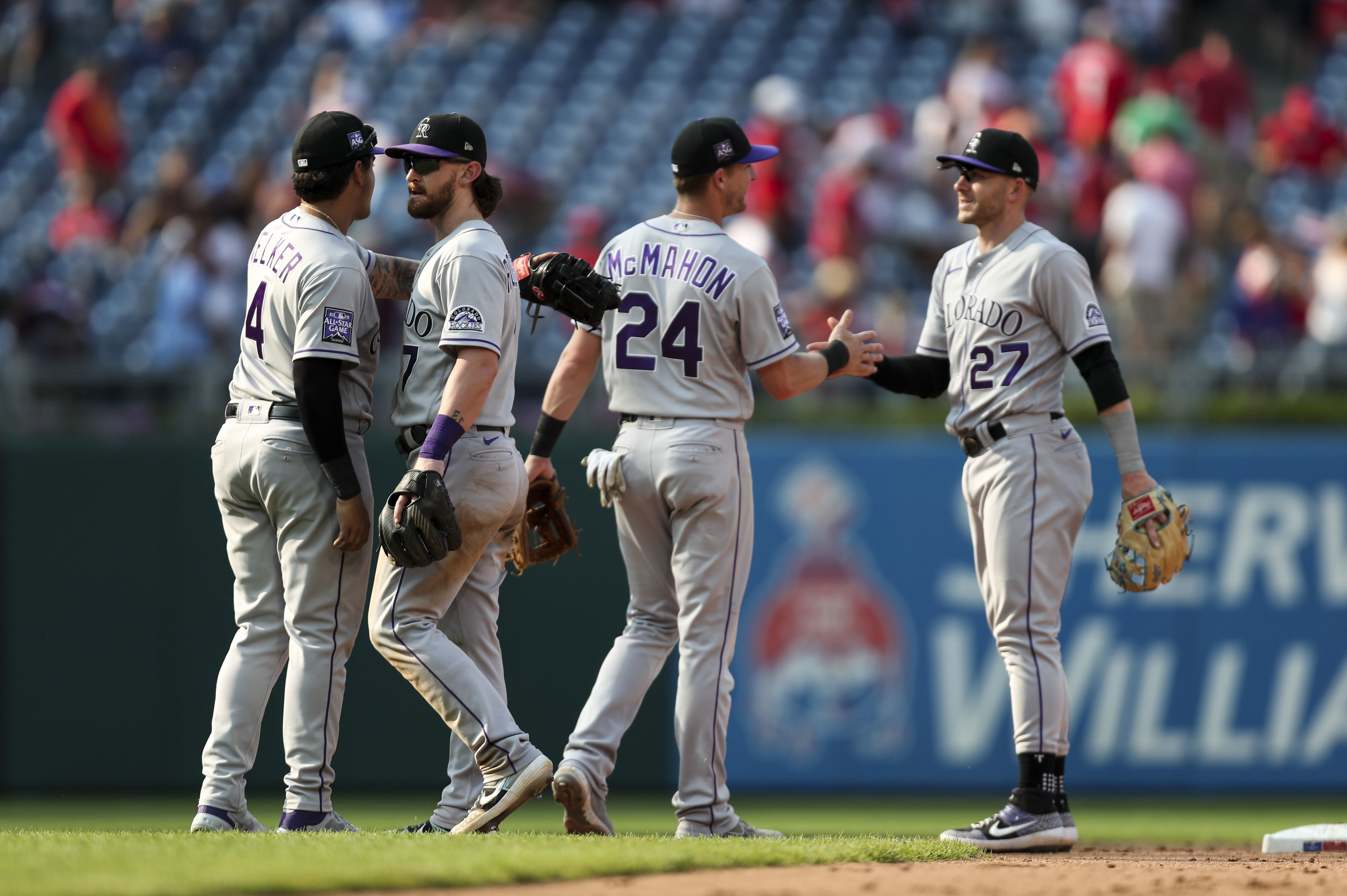 McCutchen, Harper lead Phillies over Rockies 5-4