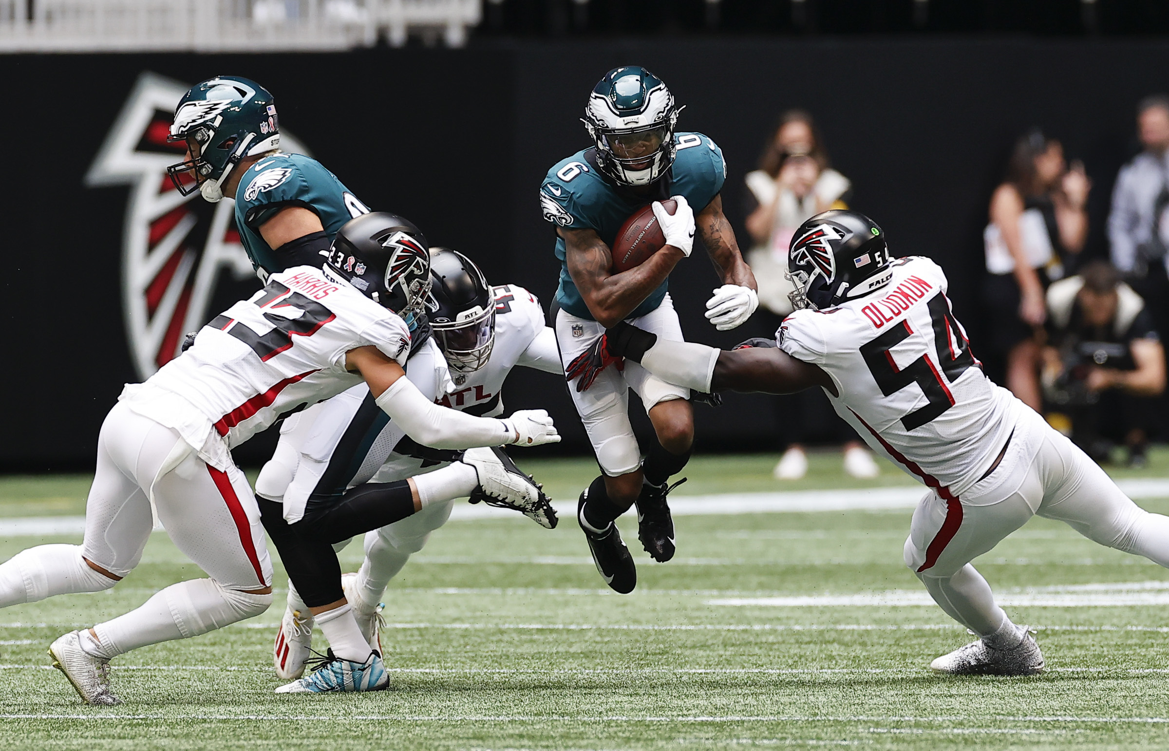 Eagles resurrect Philly Special to spark offense against Falcons