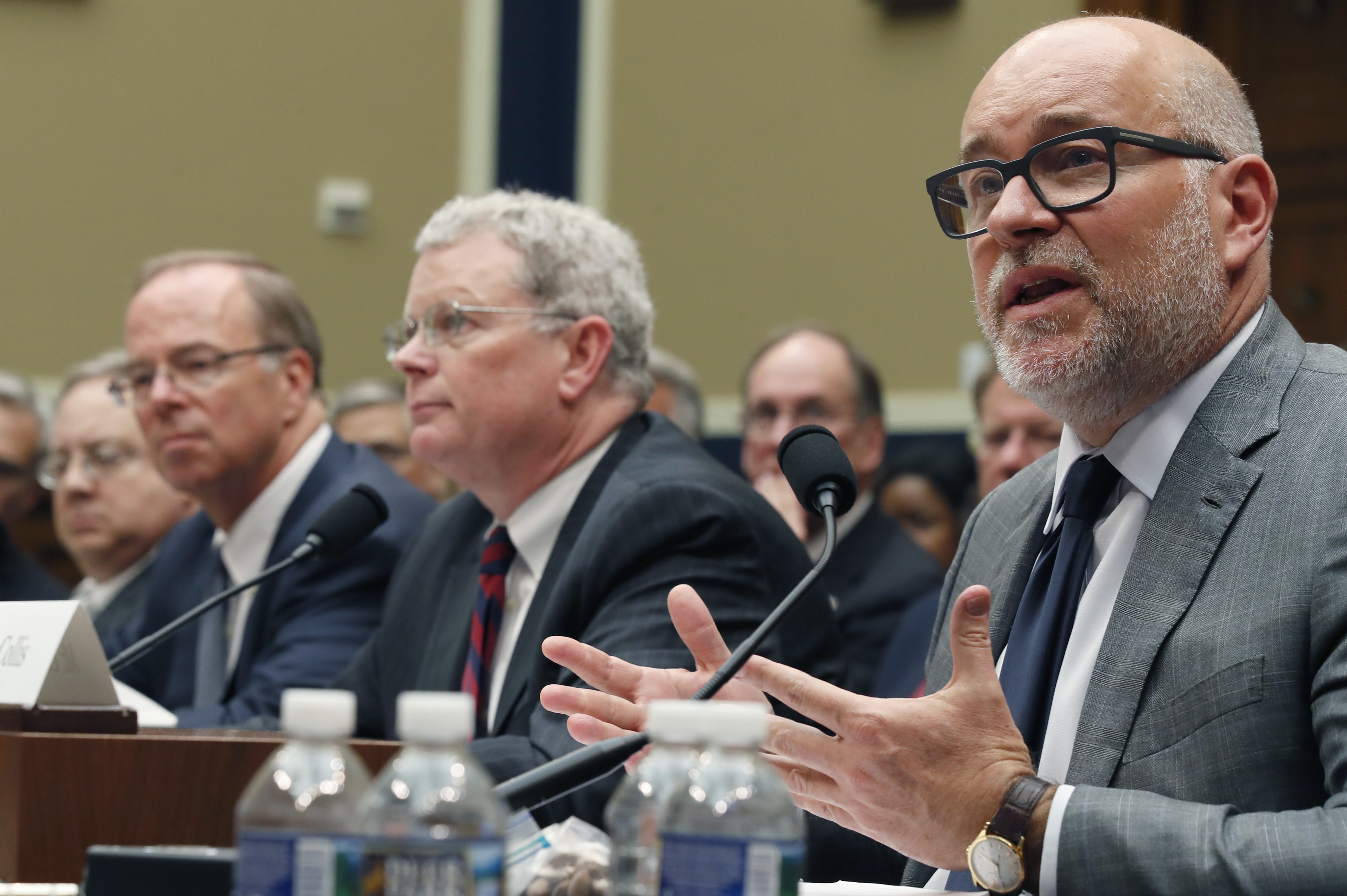 amerisourcebergen-boosts-ceo-steven-collins-pay-despite-historic-opioid-settlement