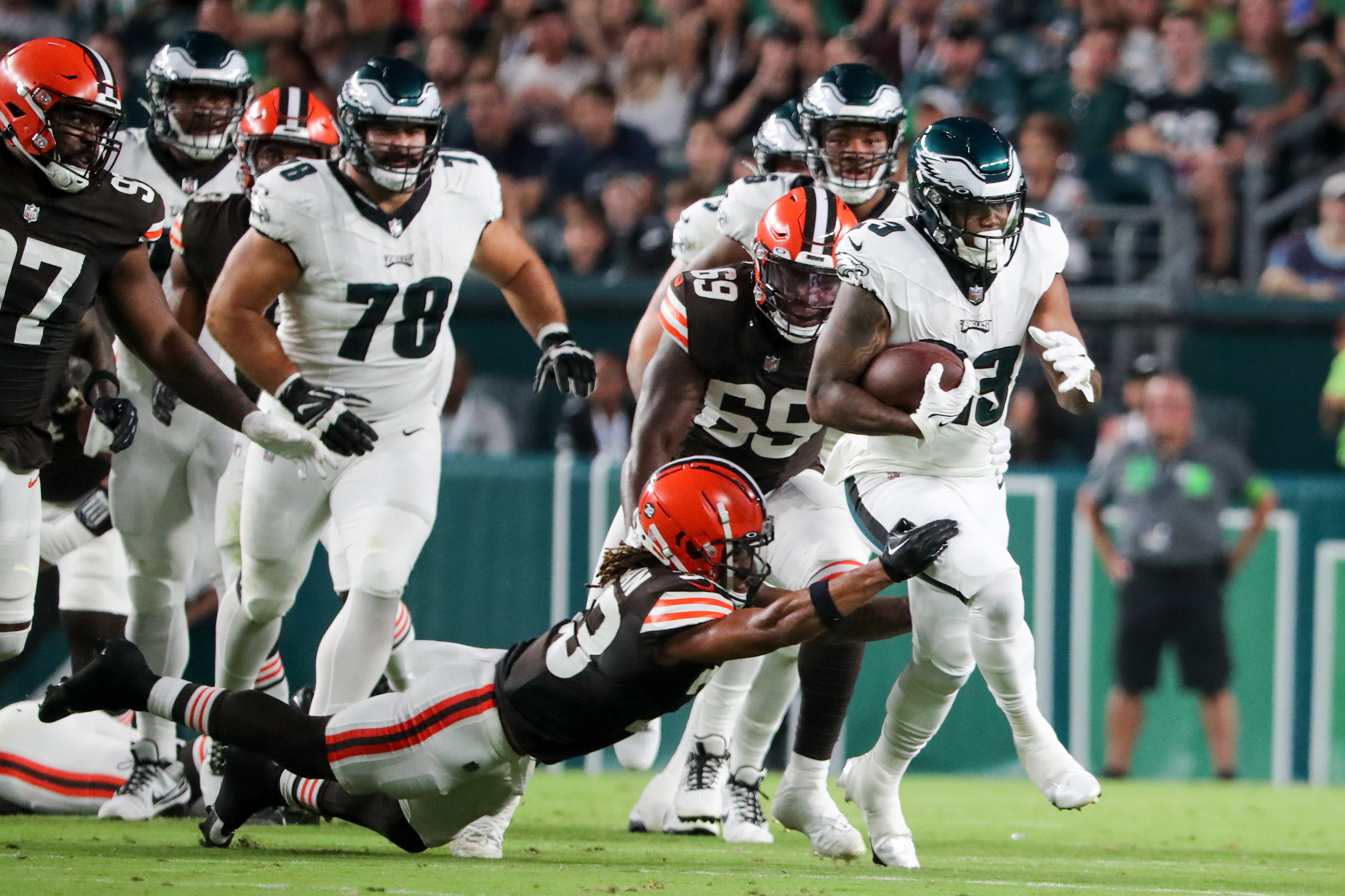 Backups Mariota, Thompson-Robinson struggle as starters rest in  Eagles-Browns 18-18 preseason tie