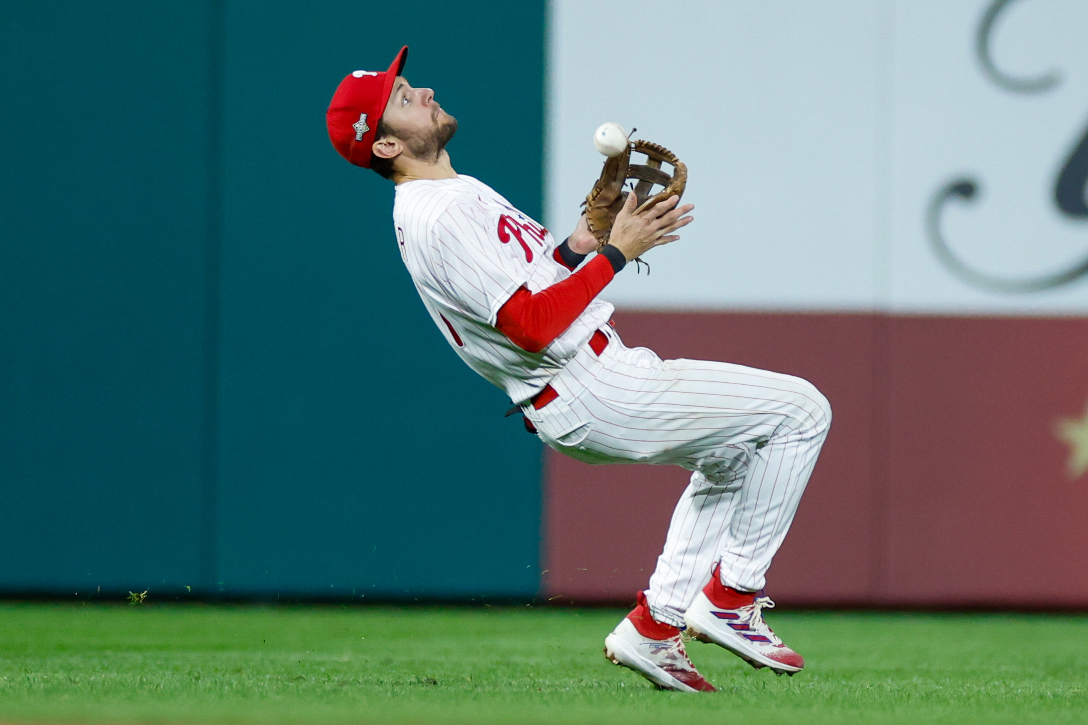 Phillies' Bryce Harper has subtly heartbreaking reaction to canceled games