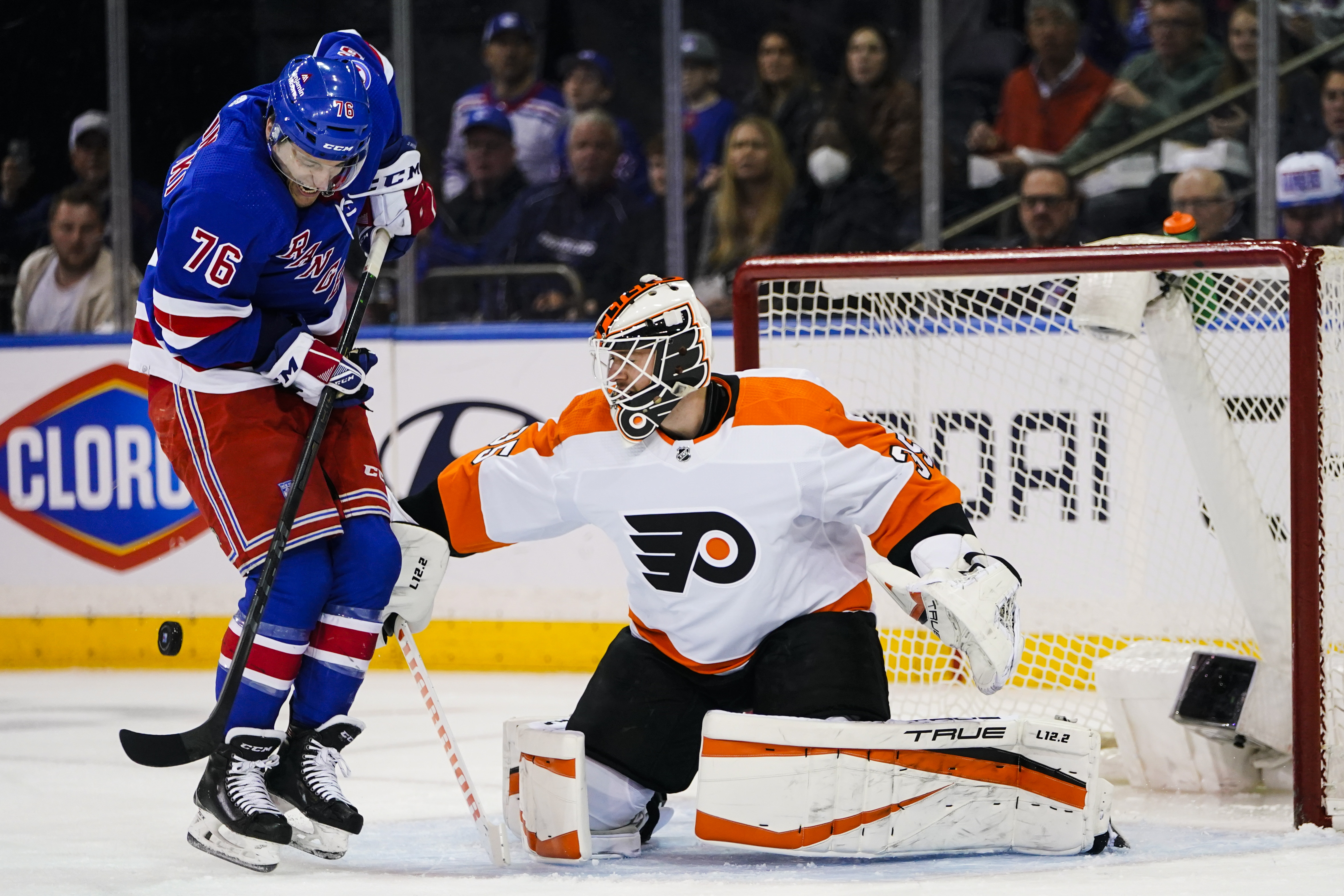 Refs officially botch Flyers penalty in loss to Rangers – New York