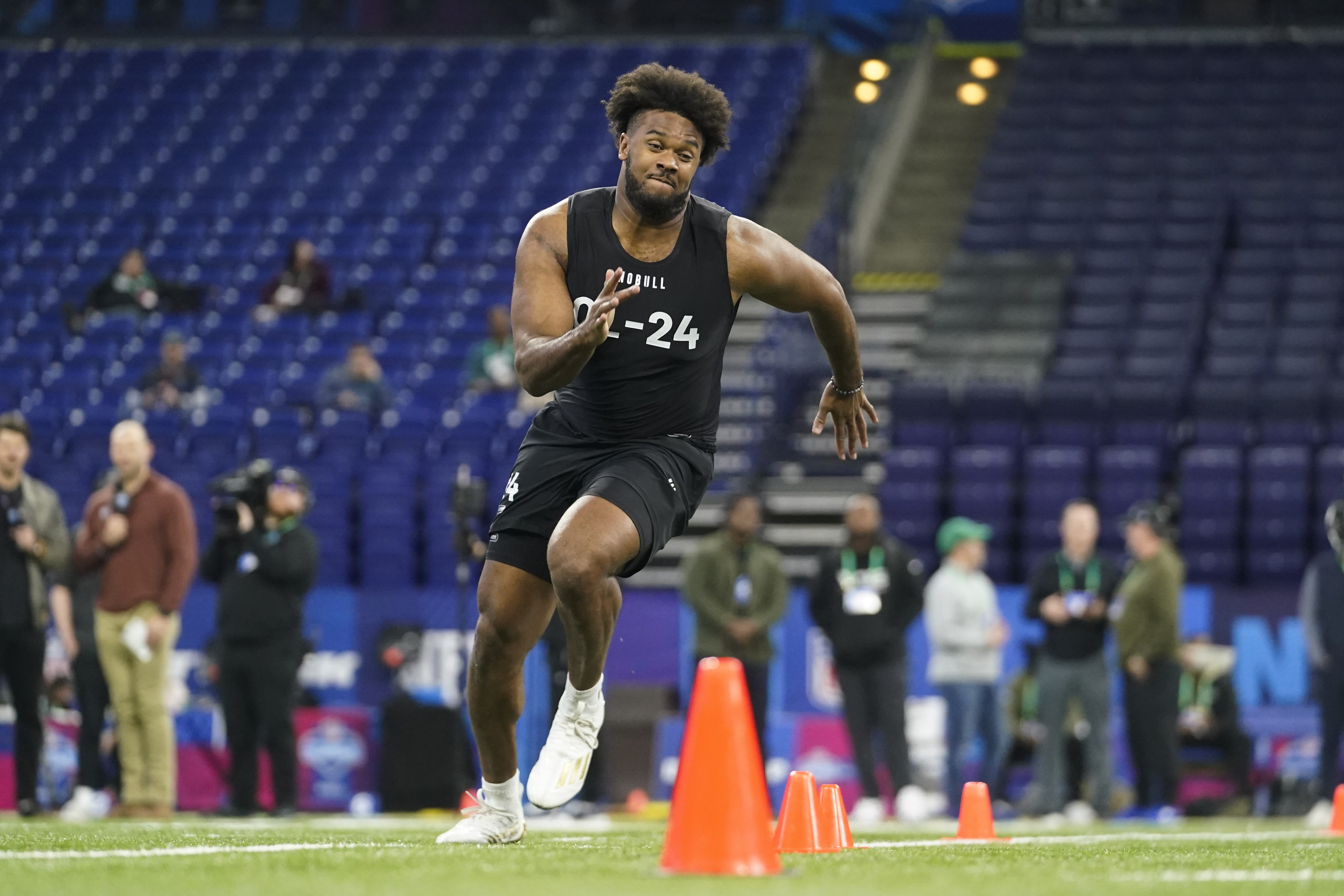 Eagles 2023 NFL draft prospect visit tracker: Bijan Robinson, Jalen Carter,  and more