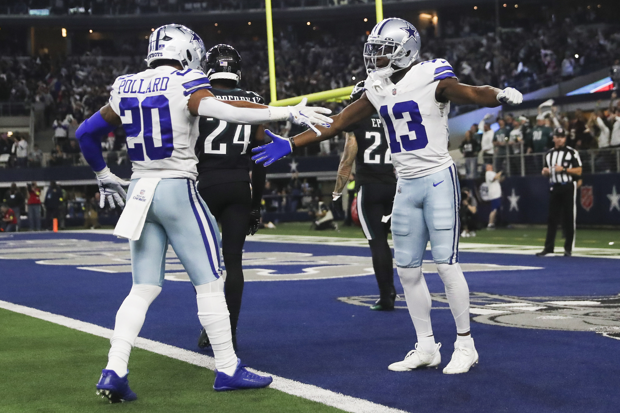 Eagles throttle Cowboys, one win away from winning NFC East, playoffs – The  Mercury