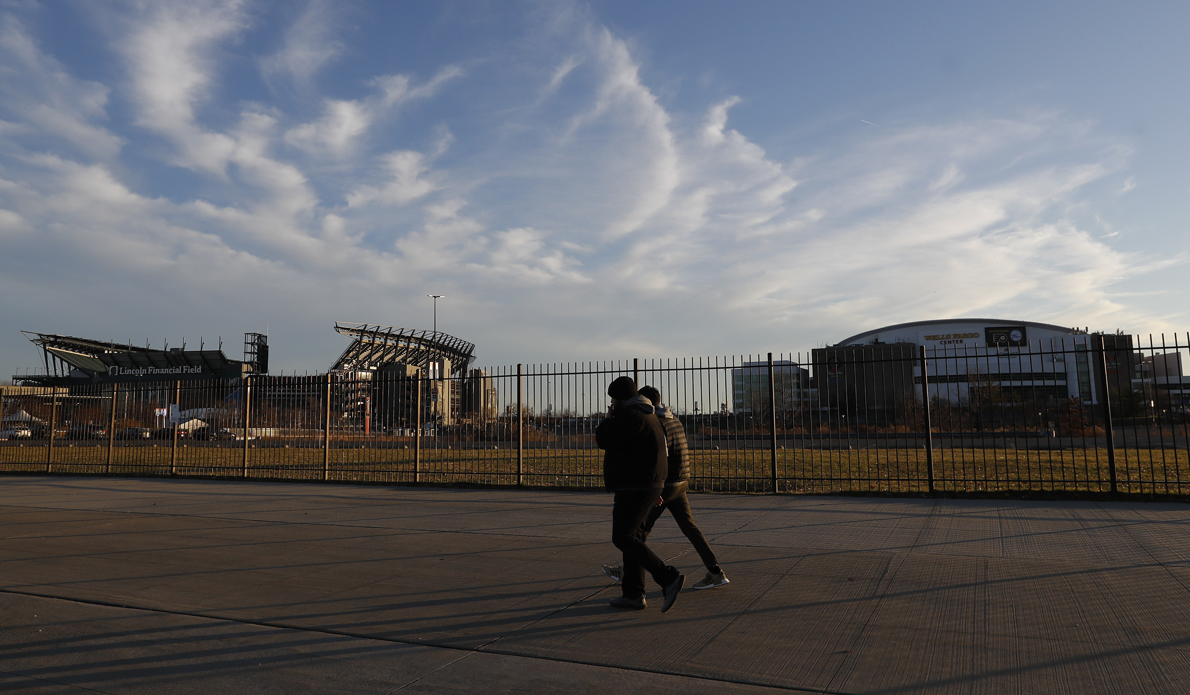 Driving and parking guidelines for Tuesday's Flyers and Eagles games