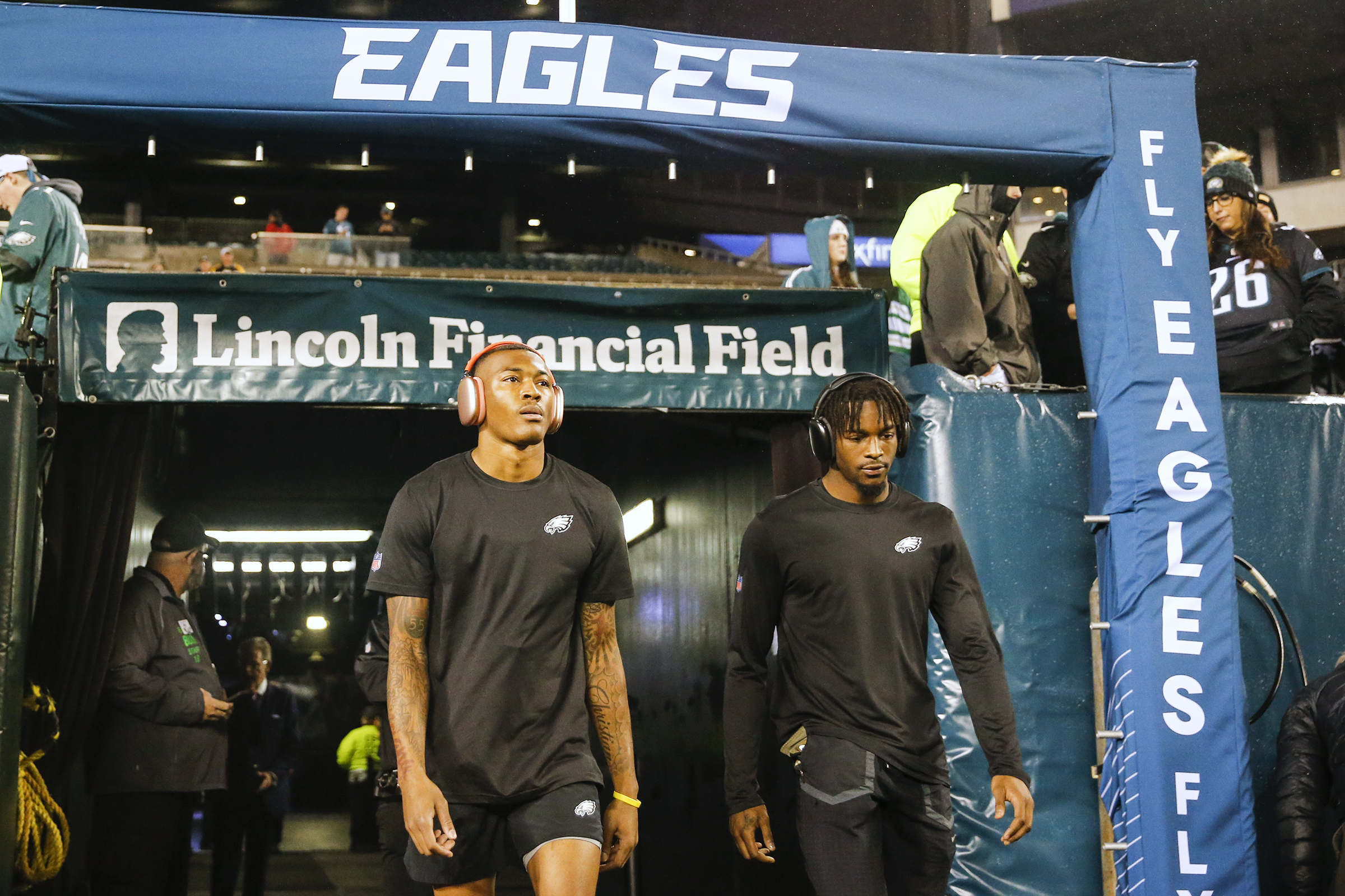 Recap: A.J. Brown and the Eagles torch the Titans, 35-10 - Music City  Miracles