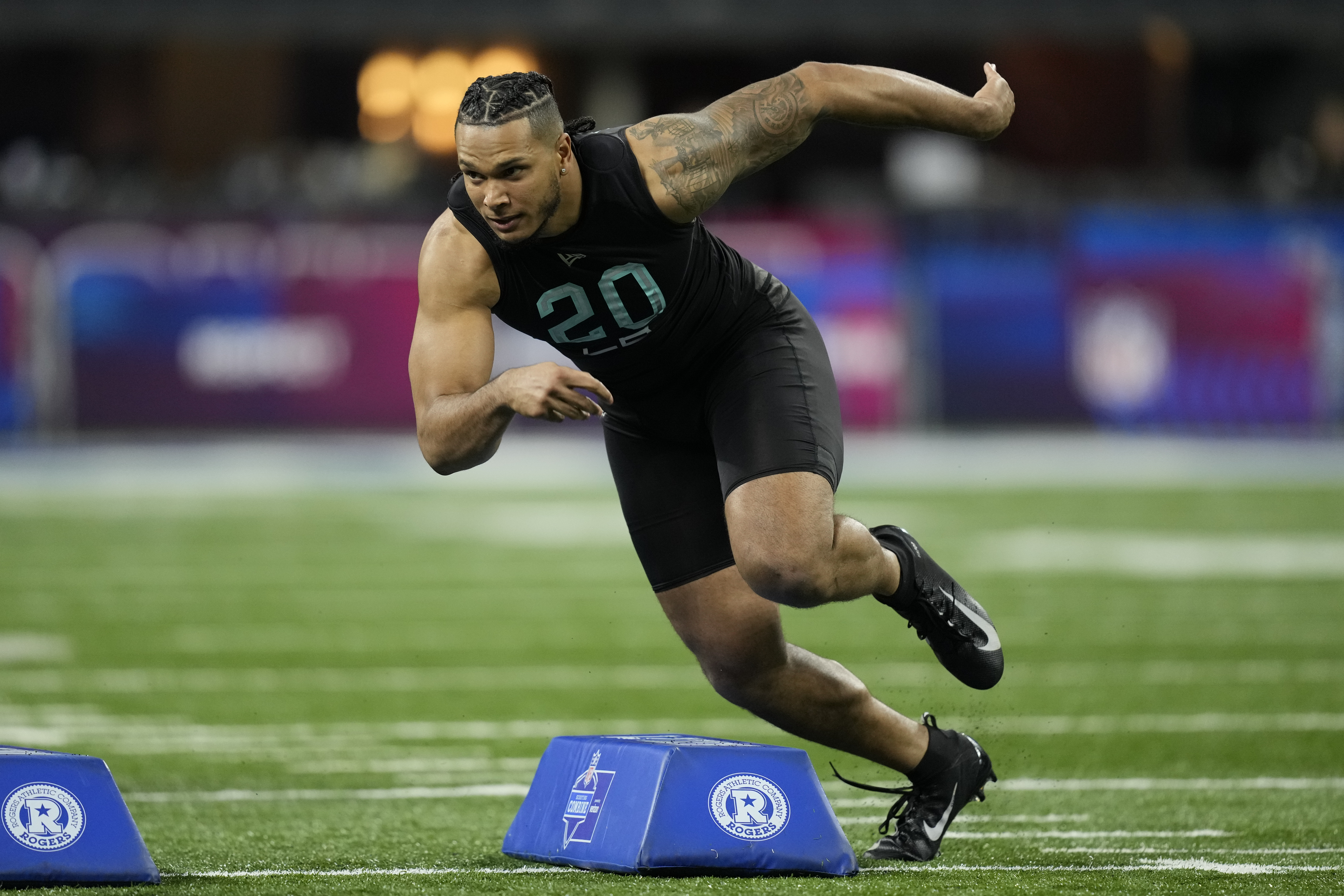 NFL Draft: 2022 NFL Mock Draft - Edge Rushers on the Rise - Visit