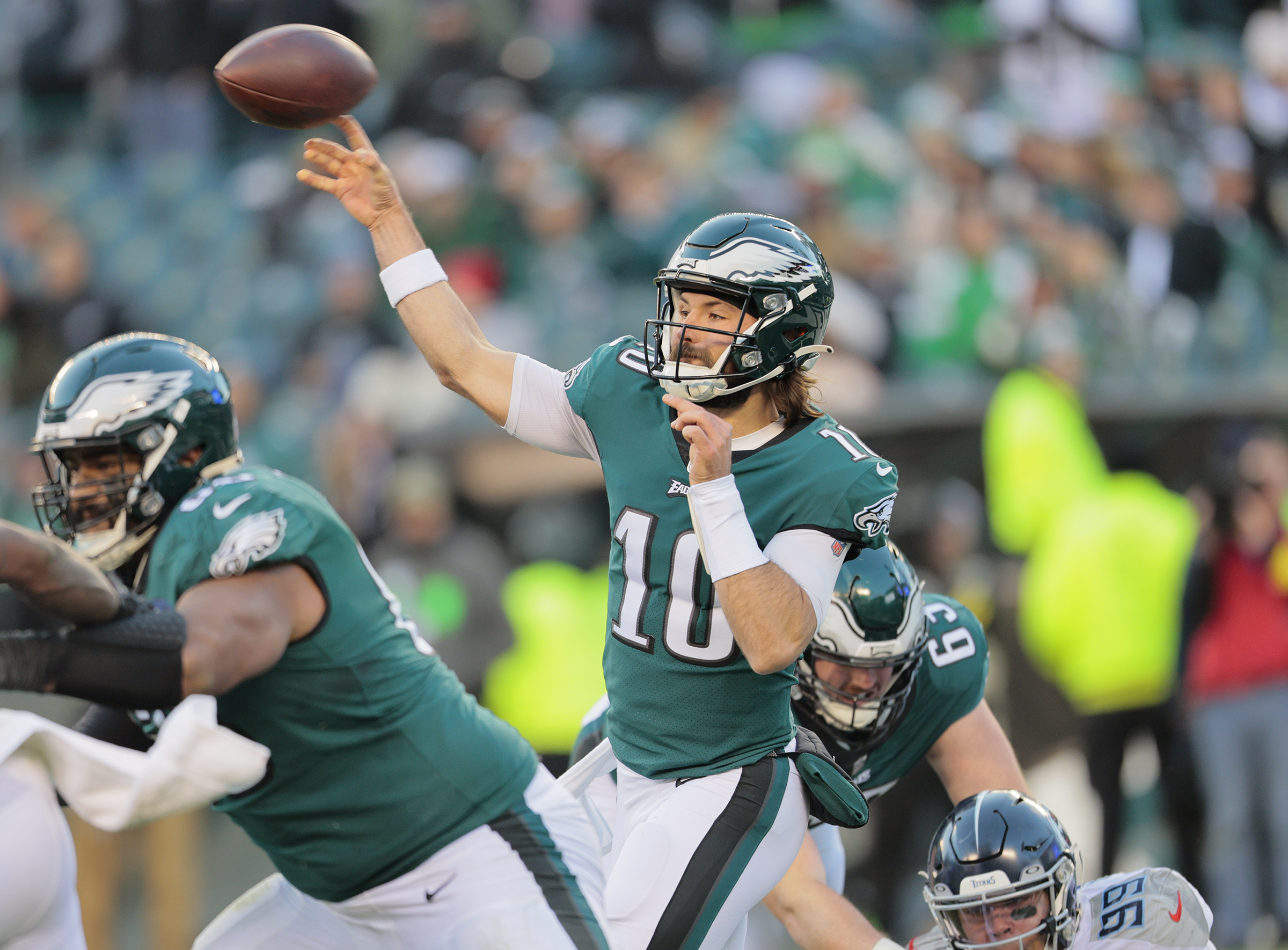 Hurts, Eagles soar into Super Bowl, rout 49ers for NFC title - Sent-trib