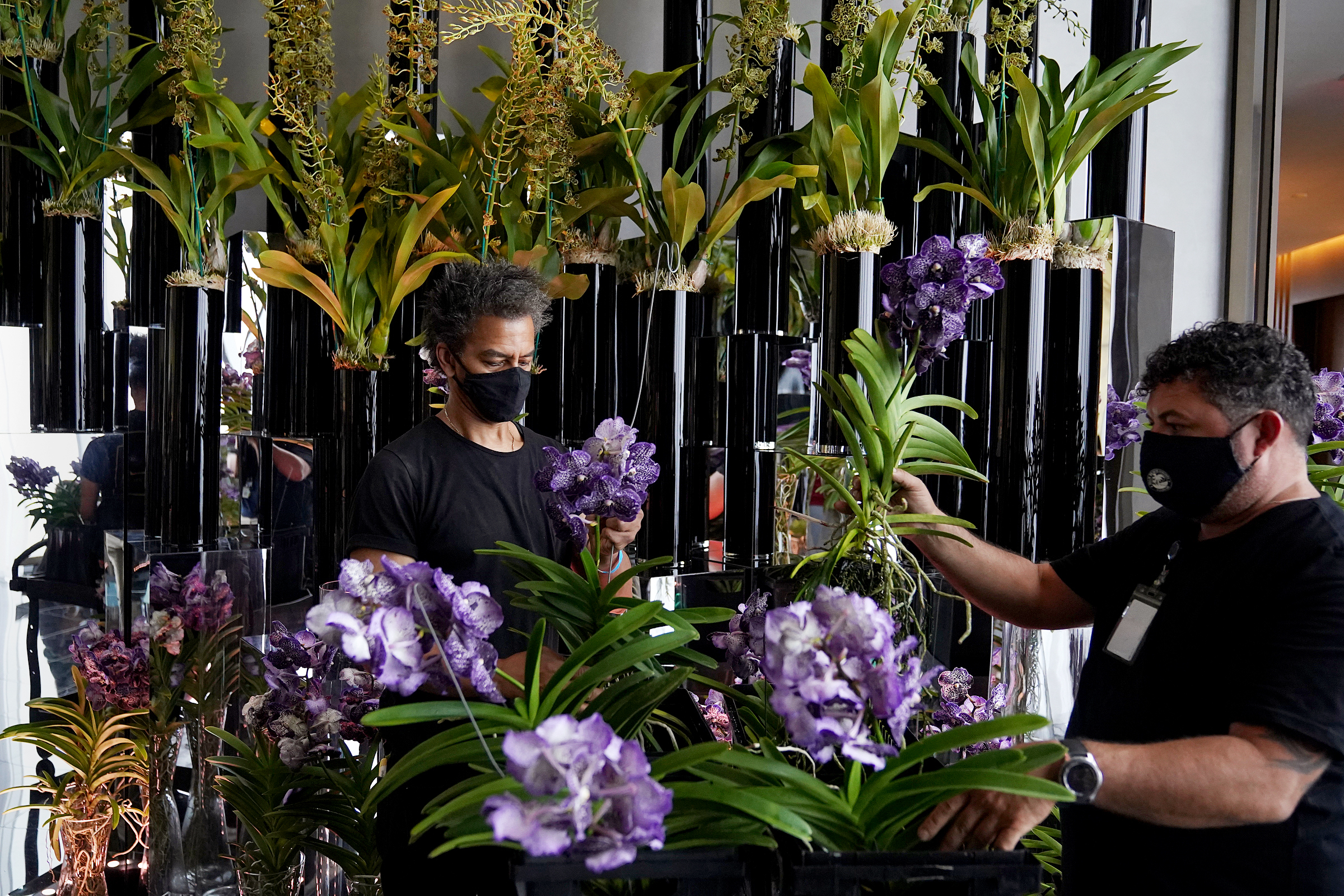 See how the Four Seasons' floral team works behind the scenes to