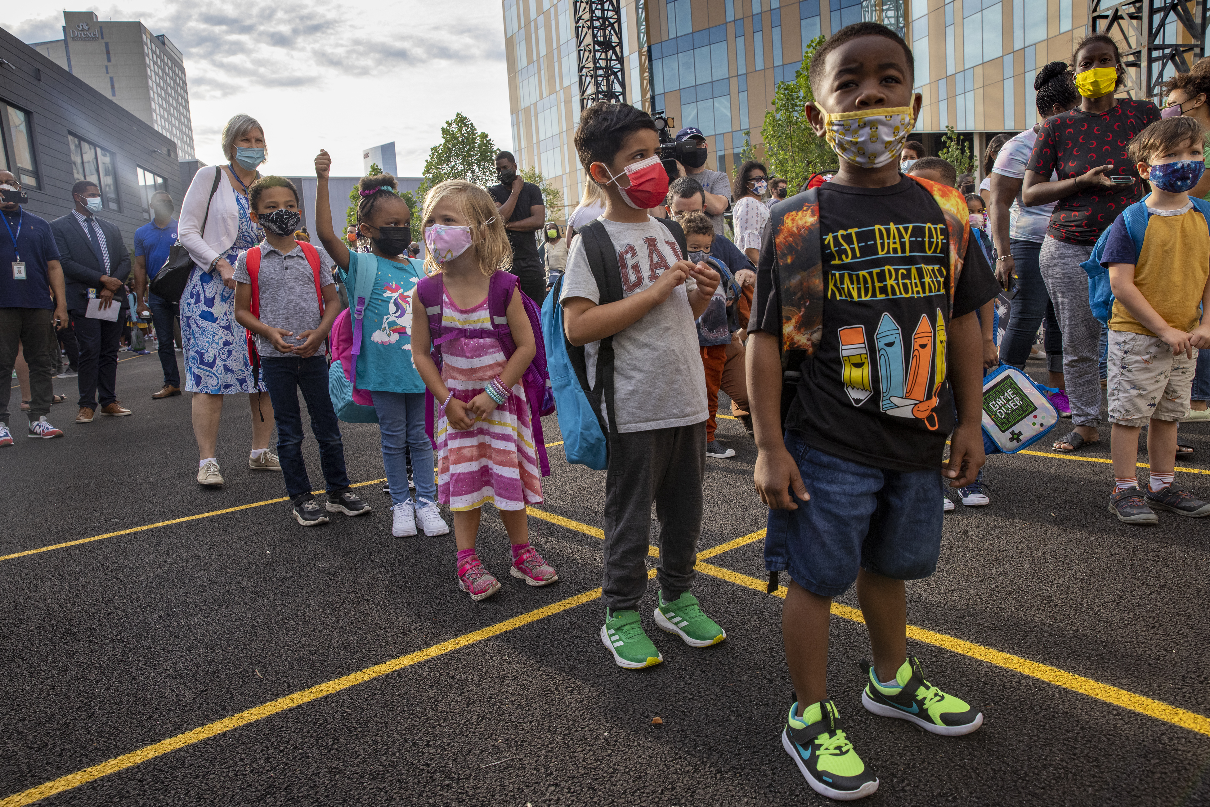 Philly school officials 'ring the bell' ahead of first day of classes - WHYY