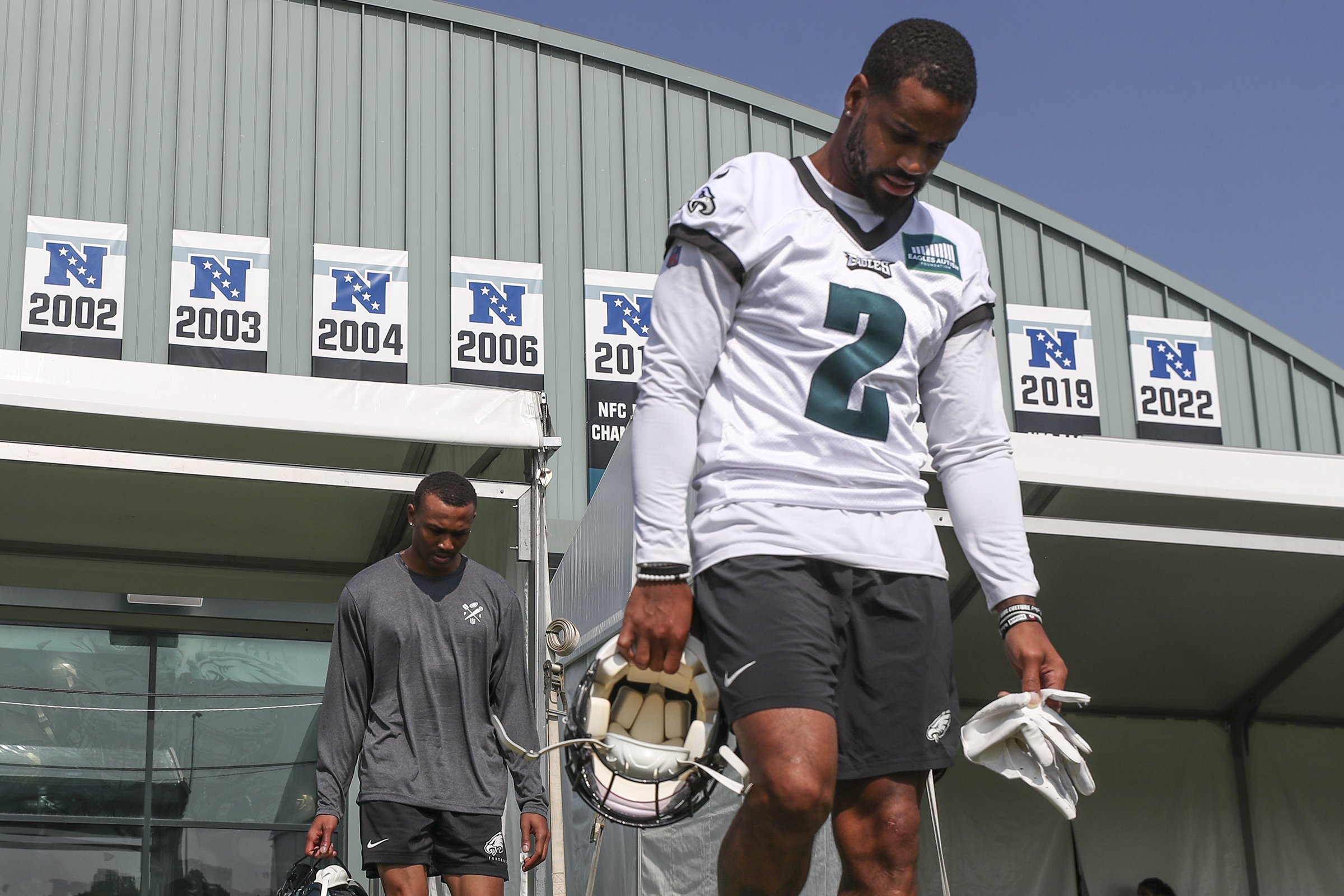 Eagles training camp 2021: DeVonta Smith takes big step forward