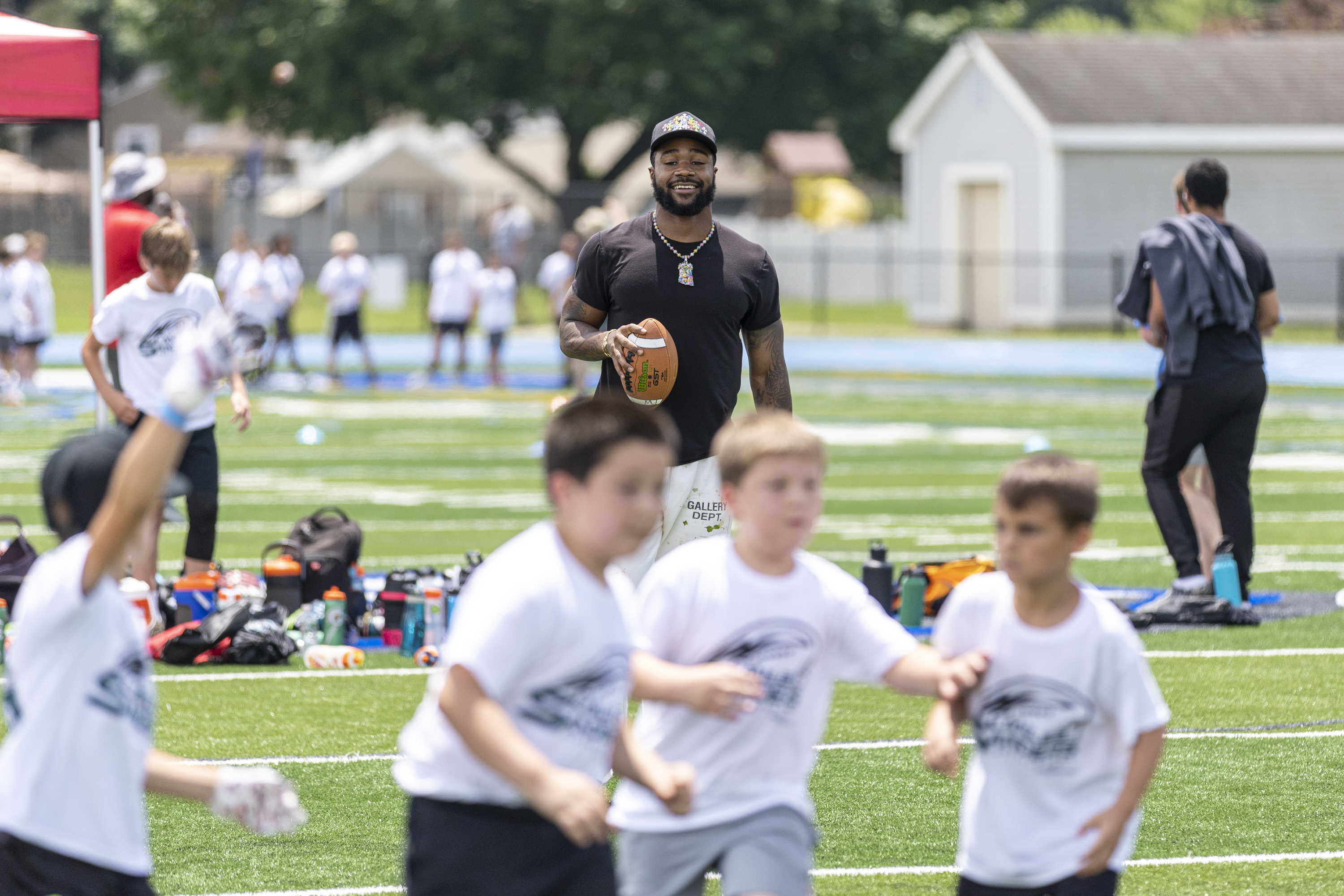 Miles Sanders Youth Football Camp: All you need to know – Philly Sports