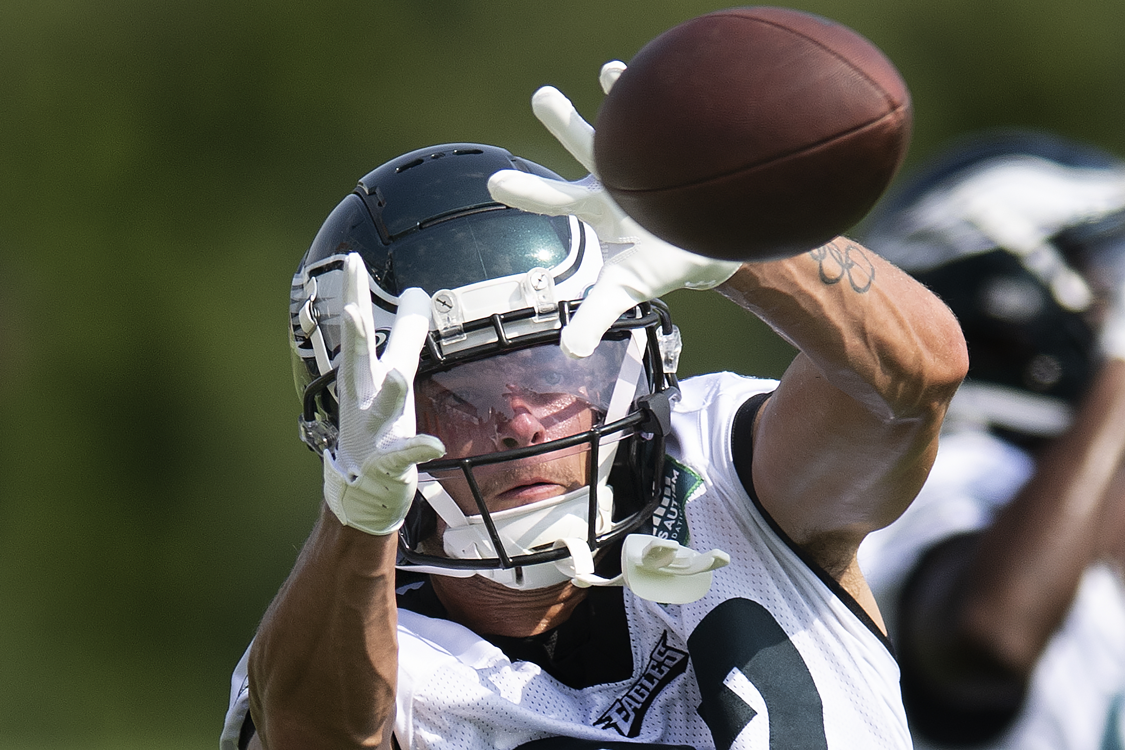 Eagles announce practice squad