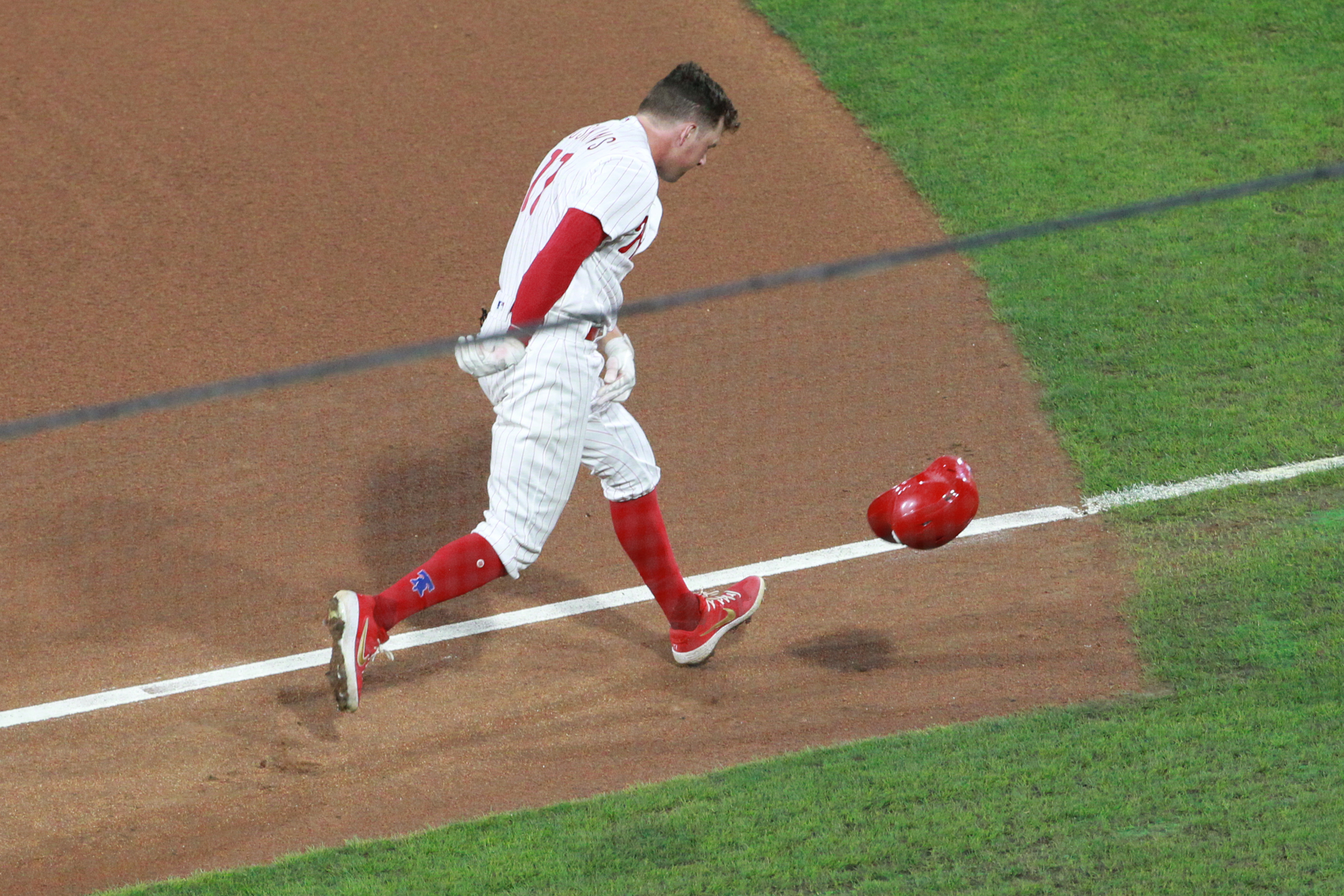 For the third time in two days, Rhys Hoskins has a clutch home run