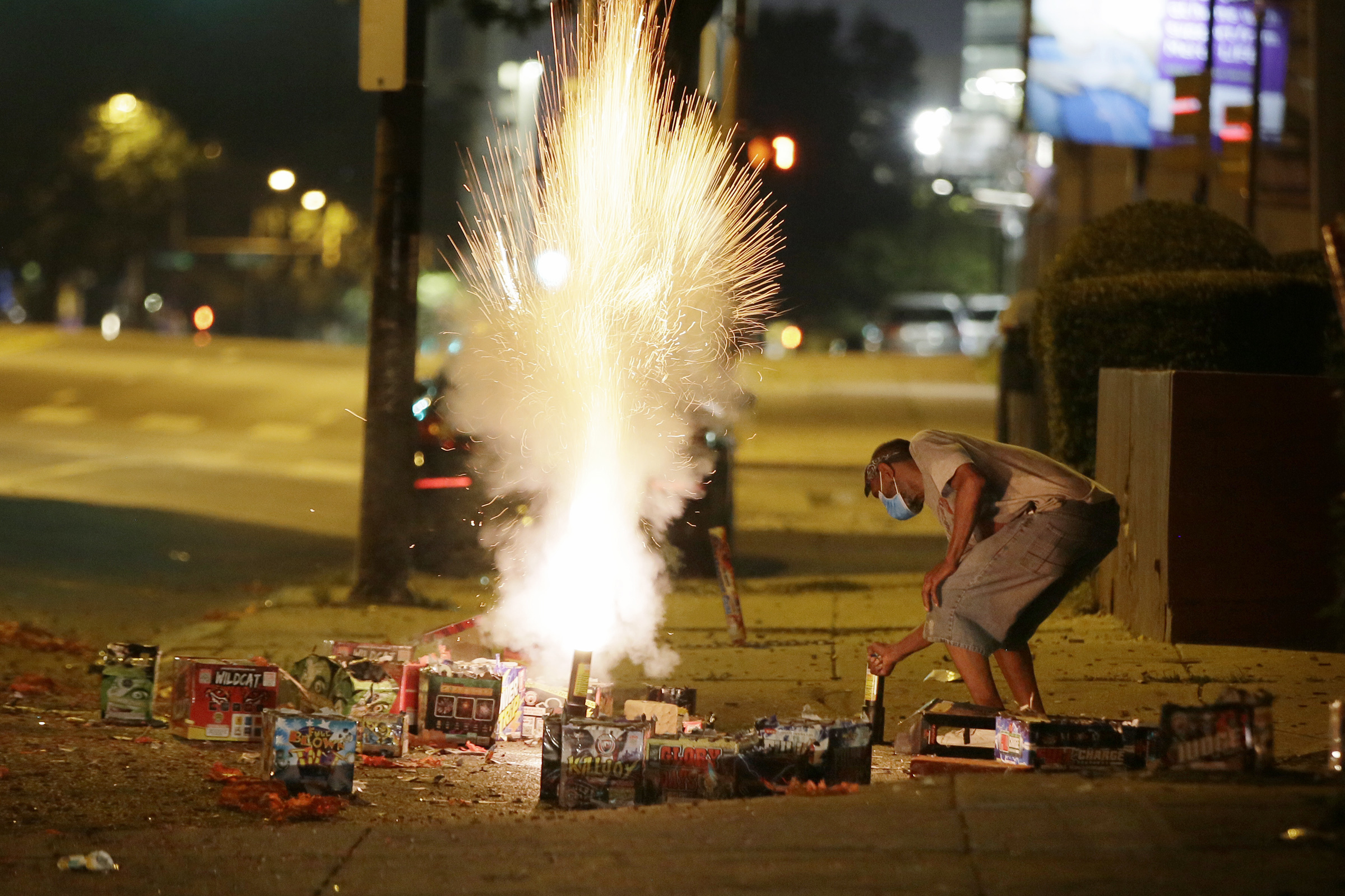 Fireworks injuries hit 20-year high during pandemic