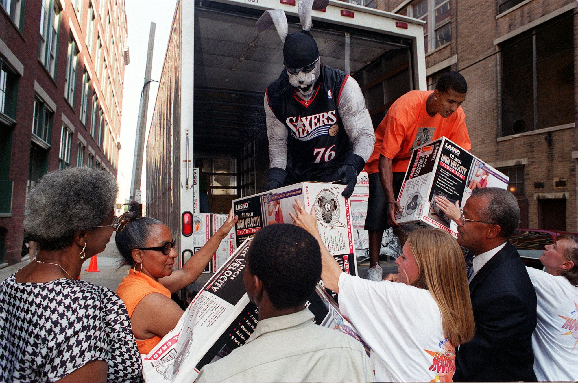 Sixers fans ready to welcome back Hip Hop, the 'iconic' former mascot