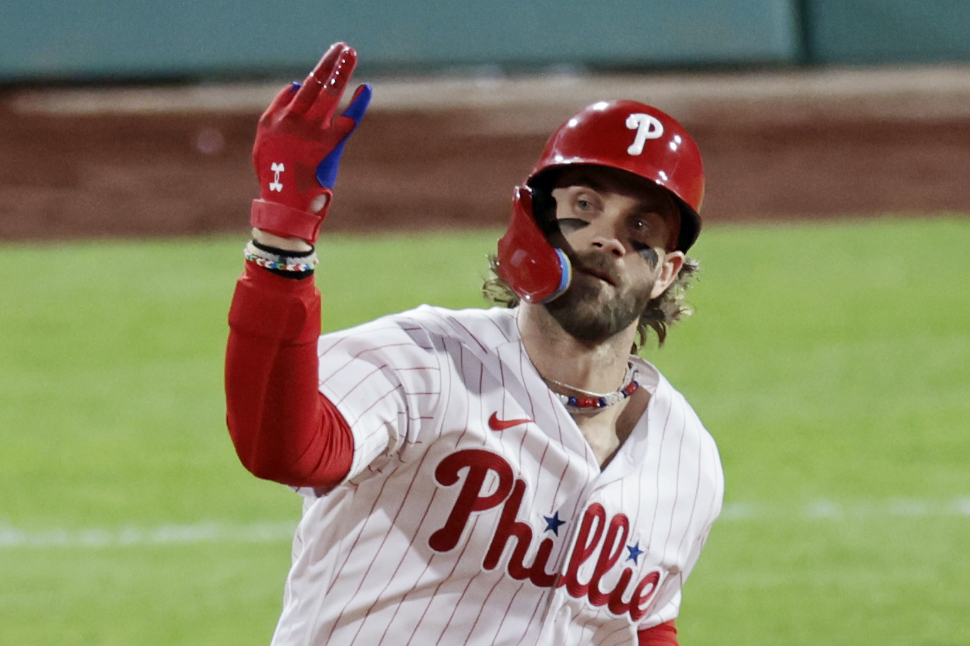 Bryce Harper Had A Meme-Worthy Reaction In Game 1