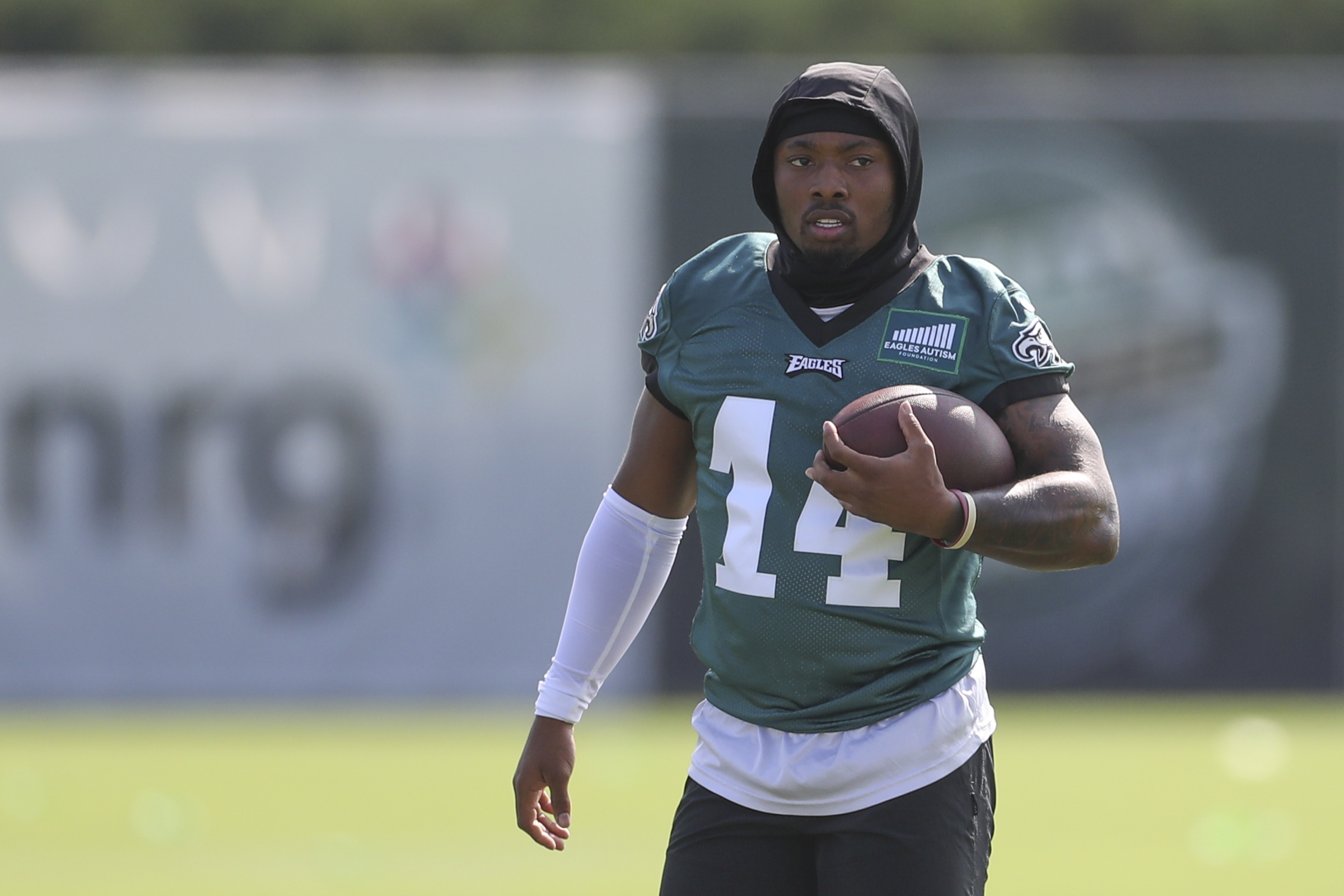 Eagles training camp gives glimpse into running back placement this season  - CBS Philadelphia