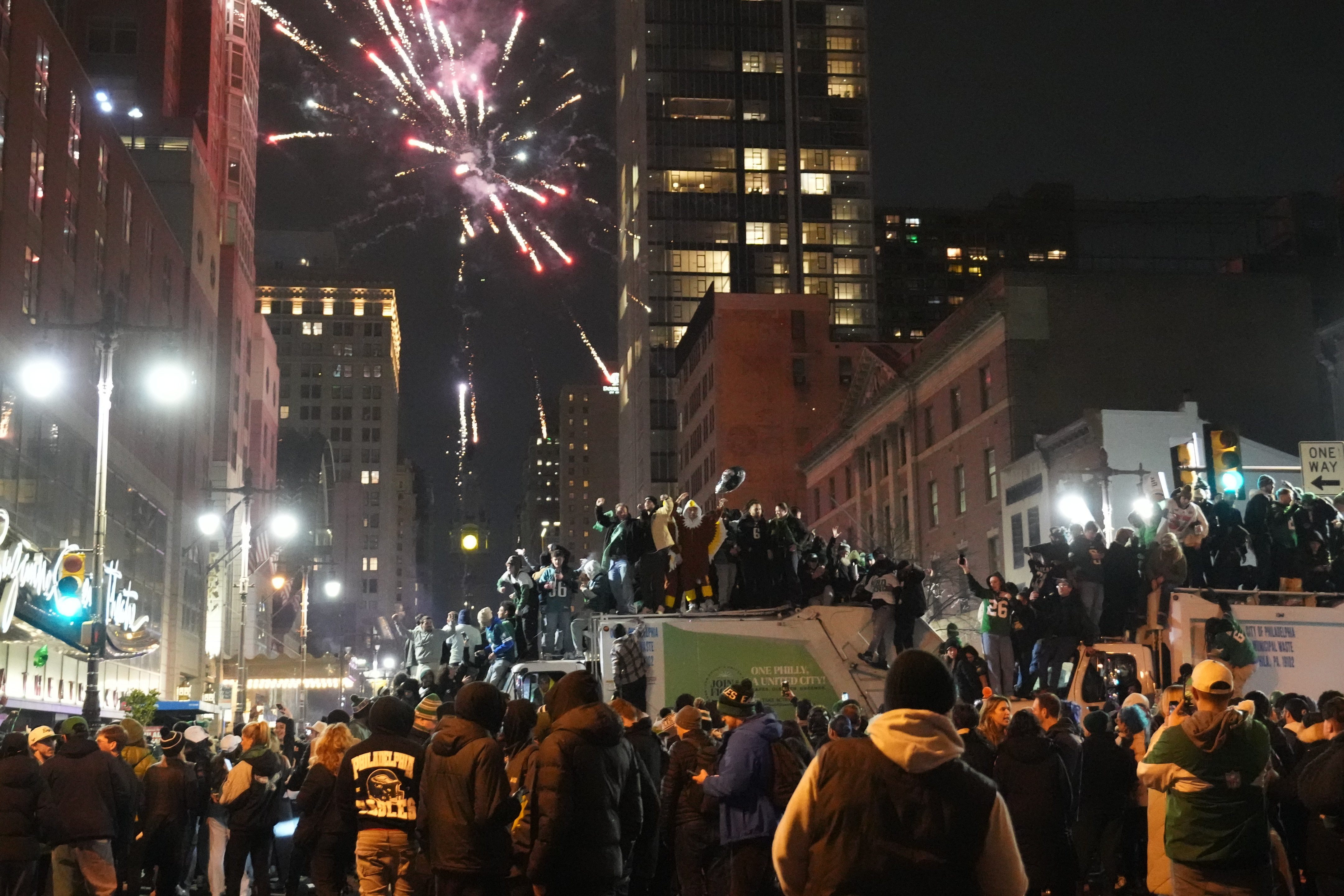 Eagles fans celebrate Super Bowl 2025 win over Kansas City Chiefs