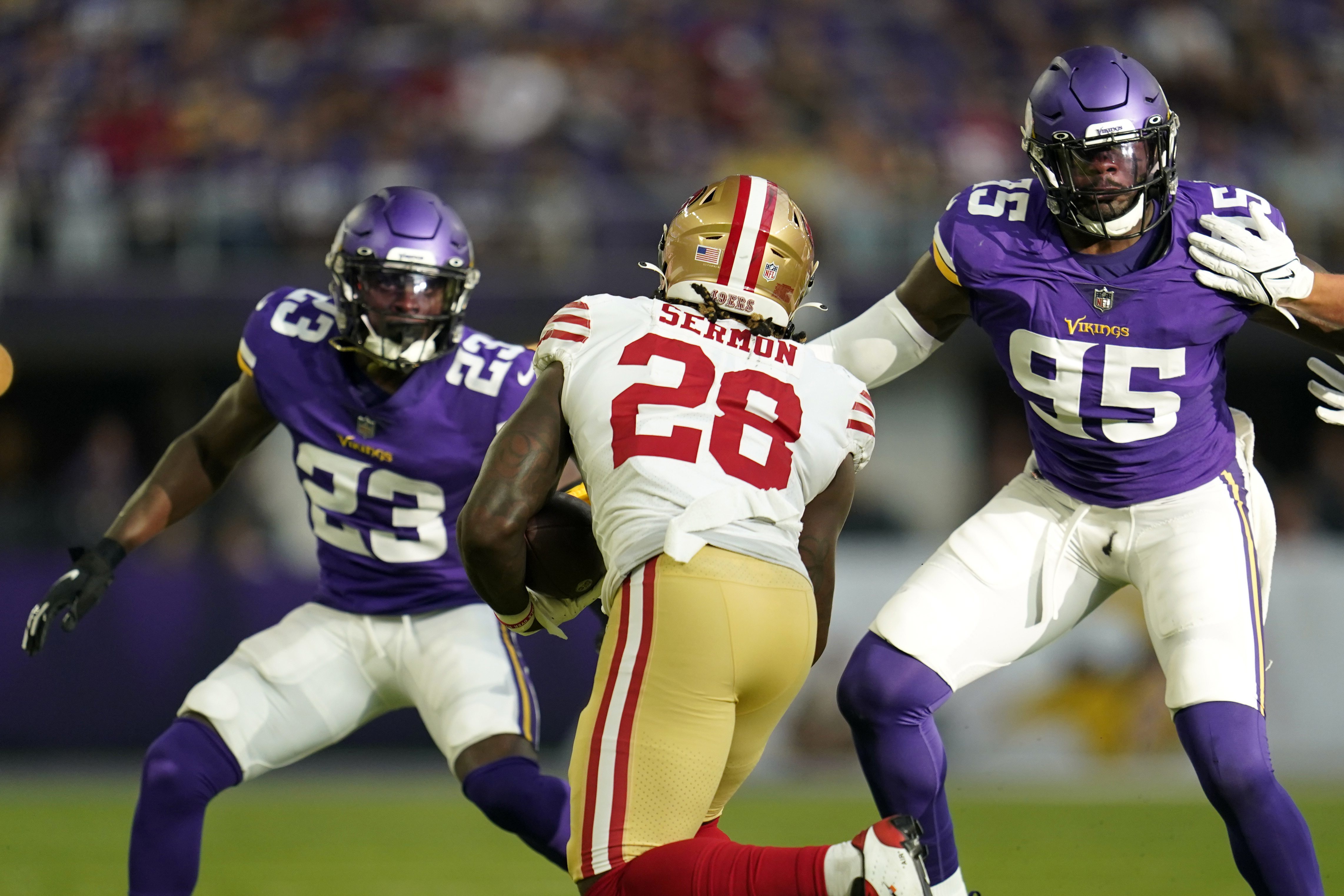 Philadelphia Eagles running back Trey Sermon (34) against the