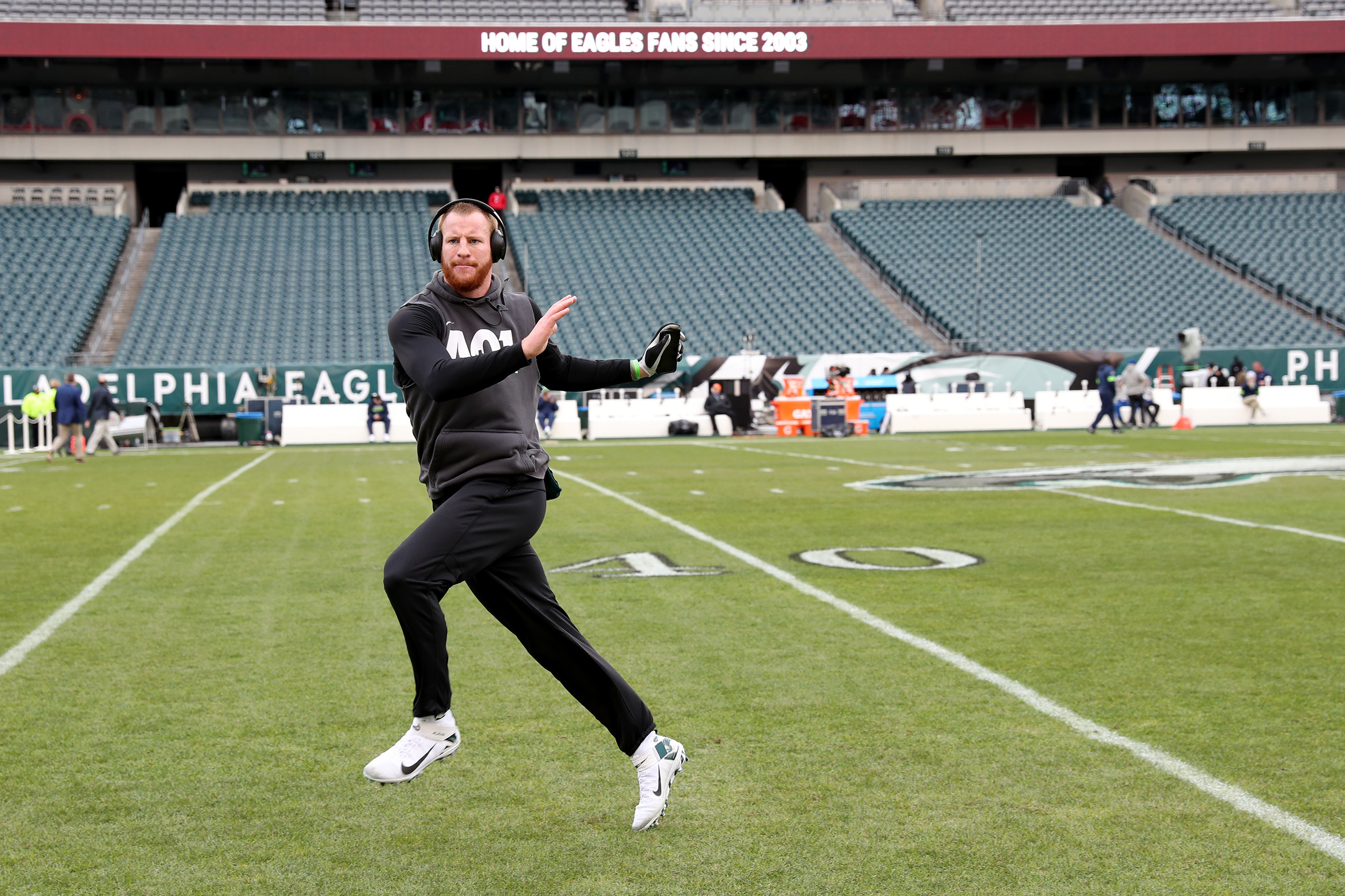 Eagles fans won't be allowed to attend home games this season, per city  officials