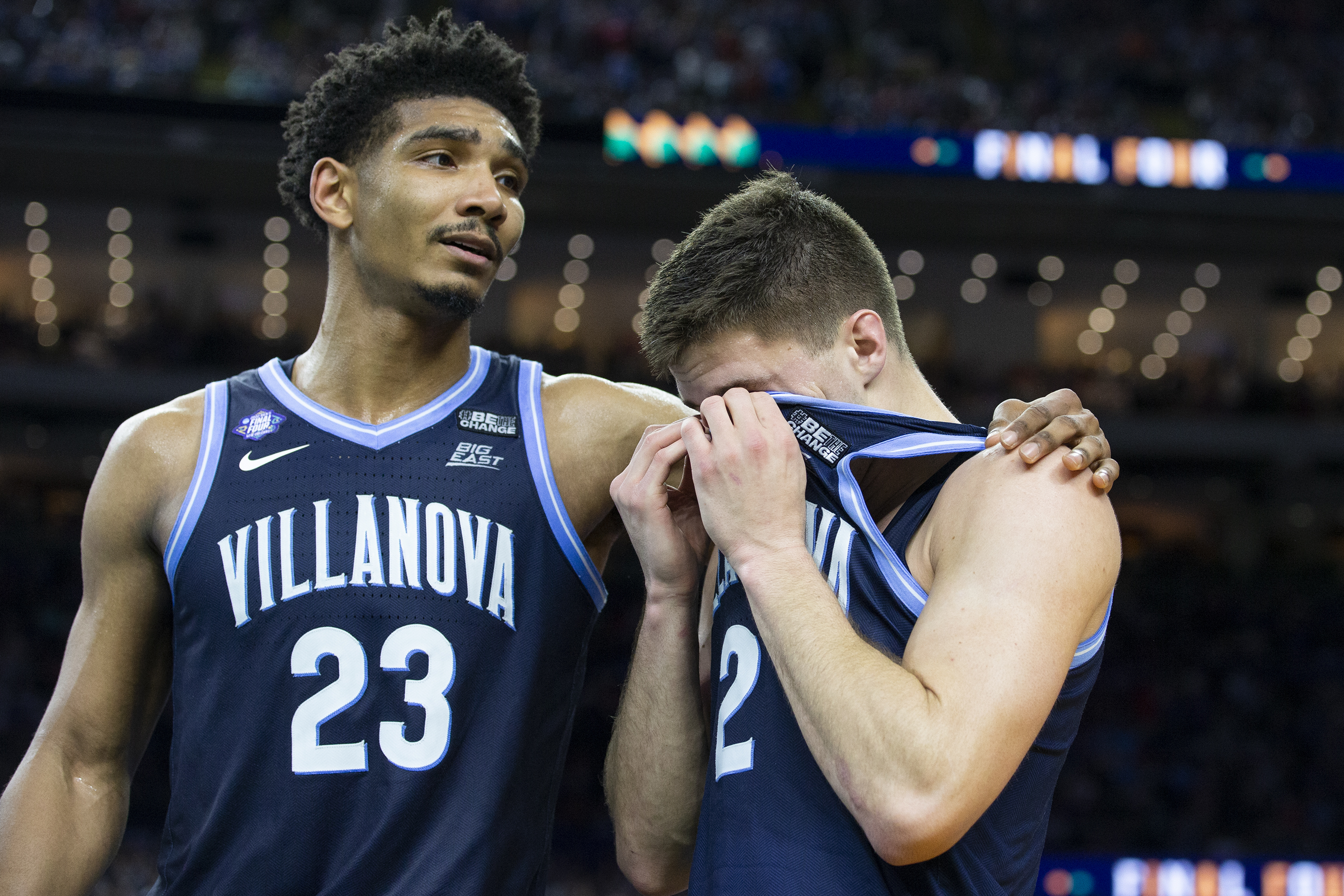 From a tragic 2020 to a 15-point halftime deficit, Kansas' David McCormack  smiled through it all