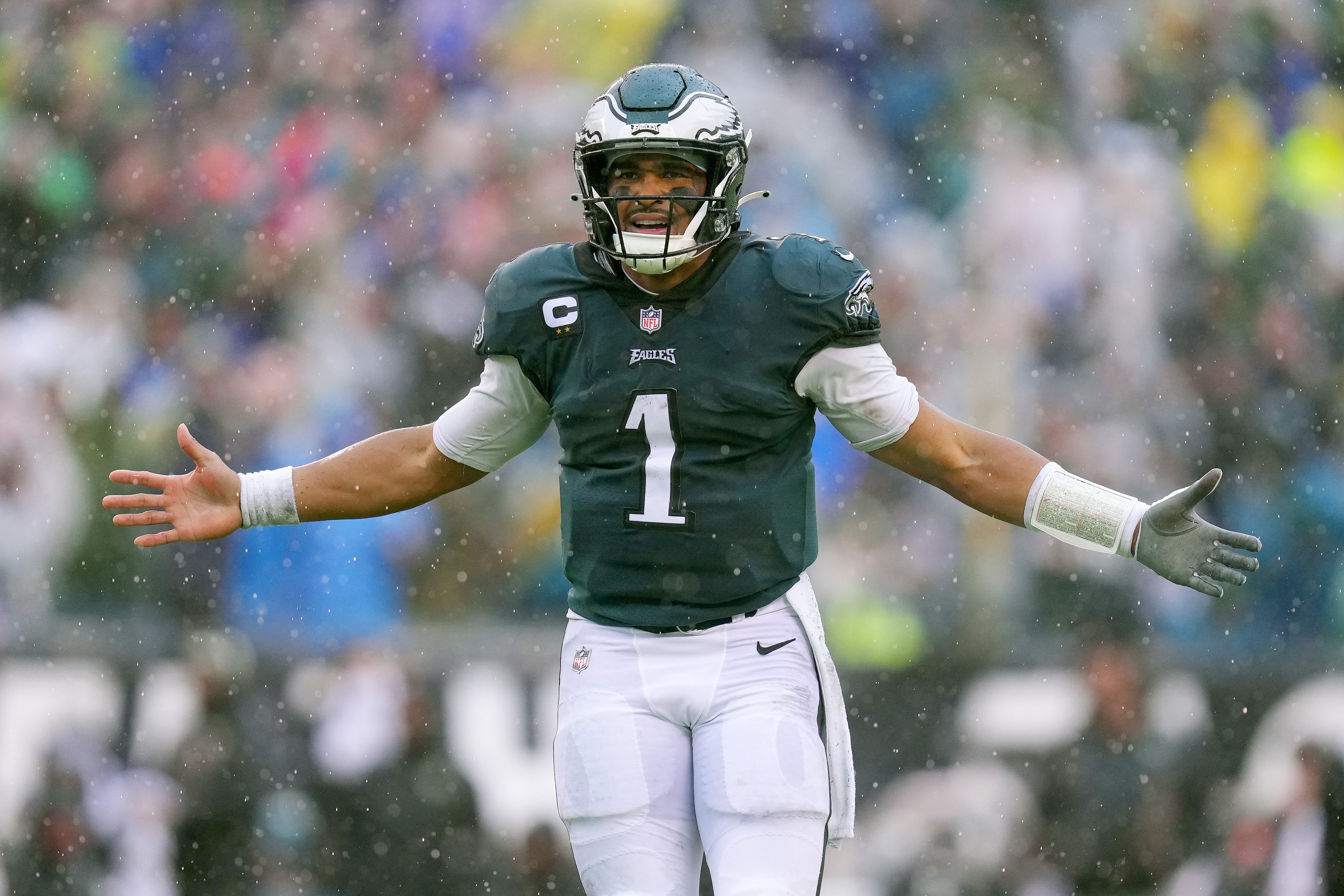 NFL odds, predictions: Should you bet the Eagles to go 17-0?