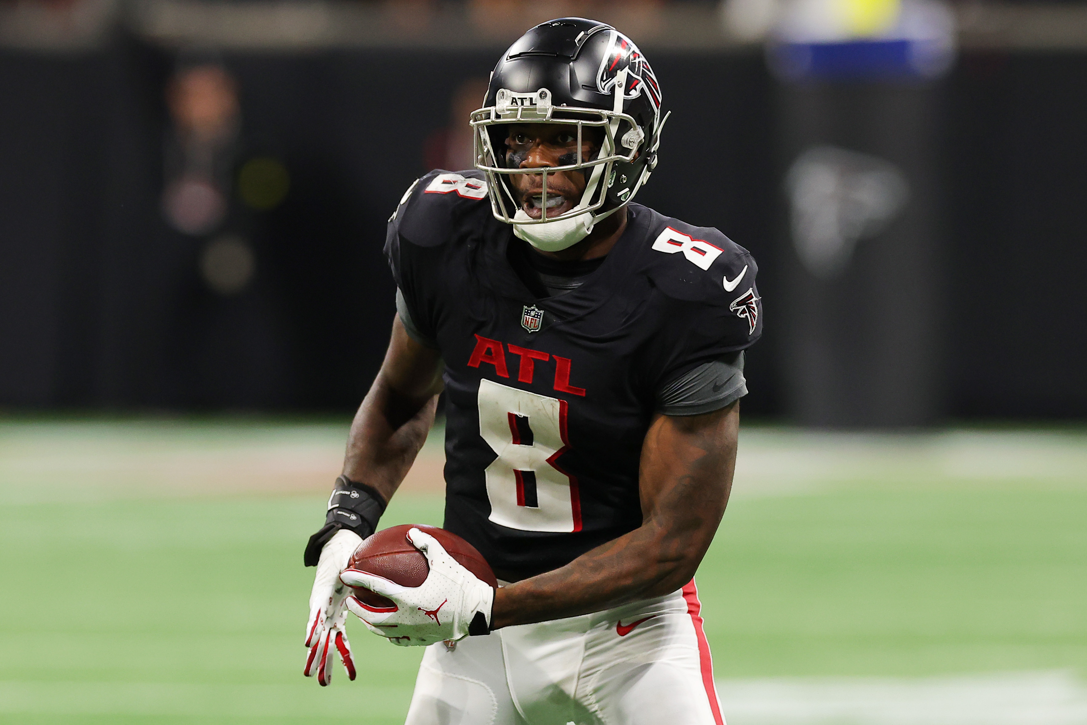 Falcons vs. Chargers Odds, Picks & Predictions: Julio Jones