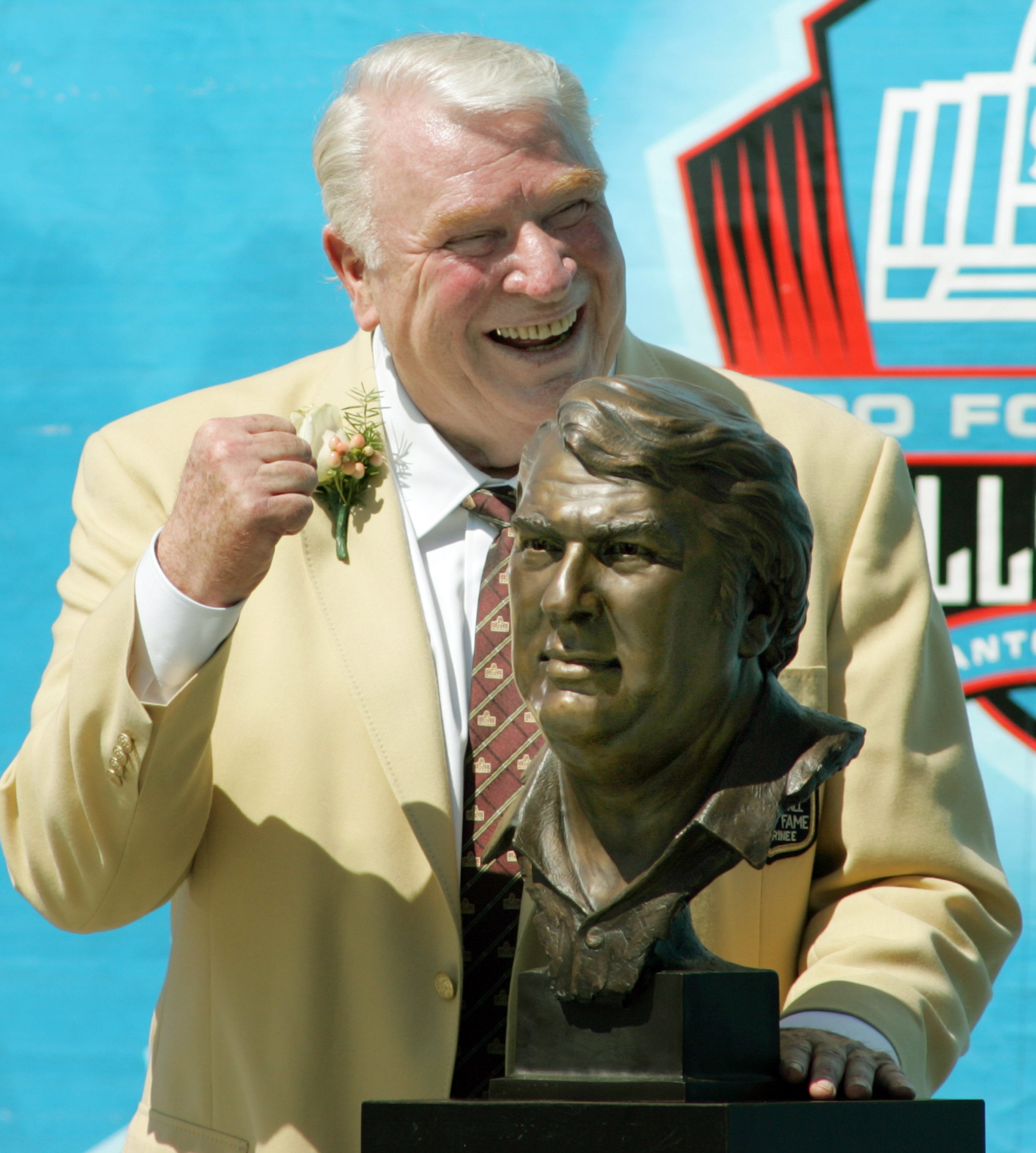 4 memorable John Madden broadcasting moments from Cowboys games