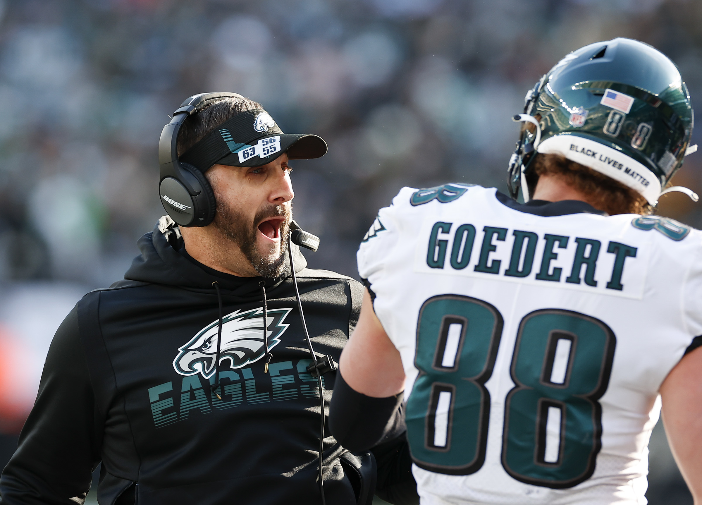 Eagles-Jets analysis: Gardner Minshew leads the Birds to victory