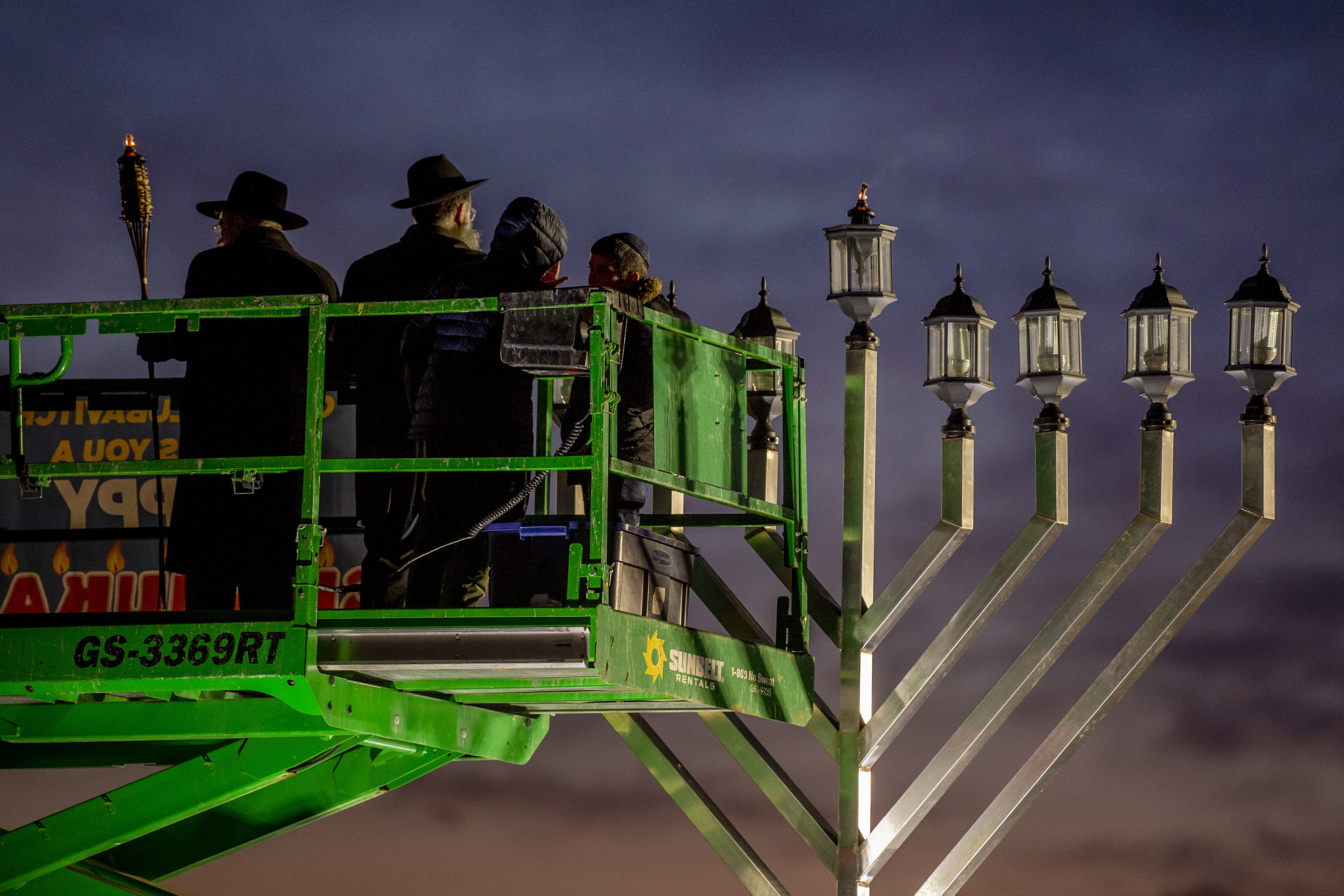 Hanukkah menorah lighting to be held on 'Sunday Night Football' for first  time