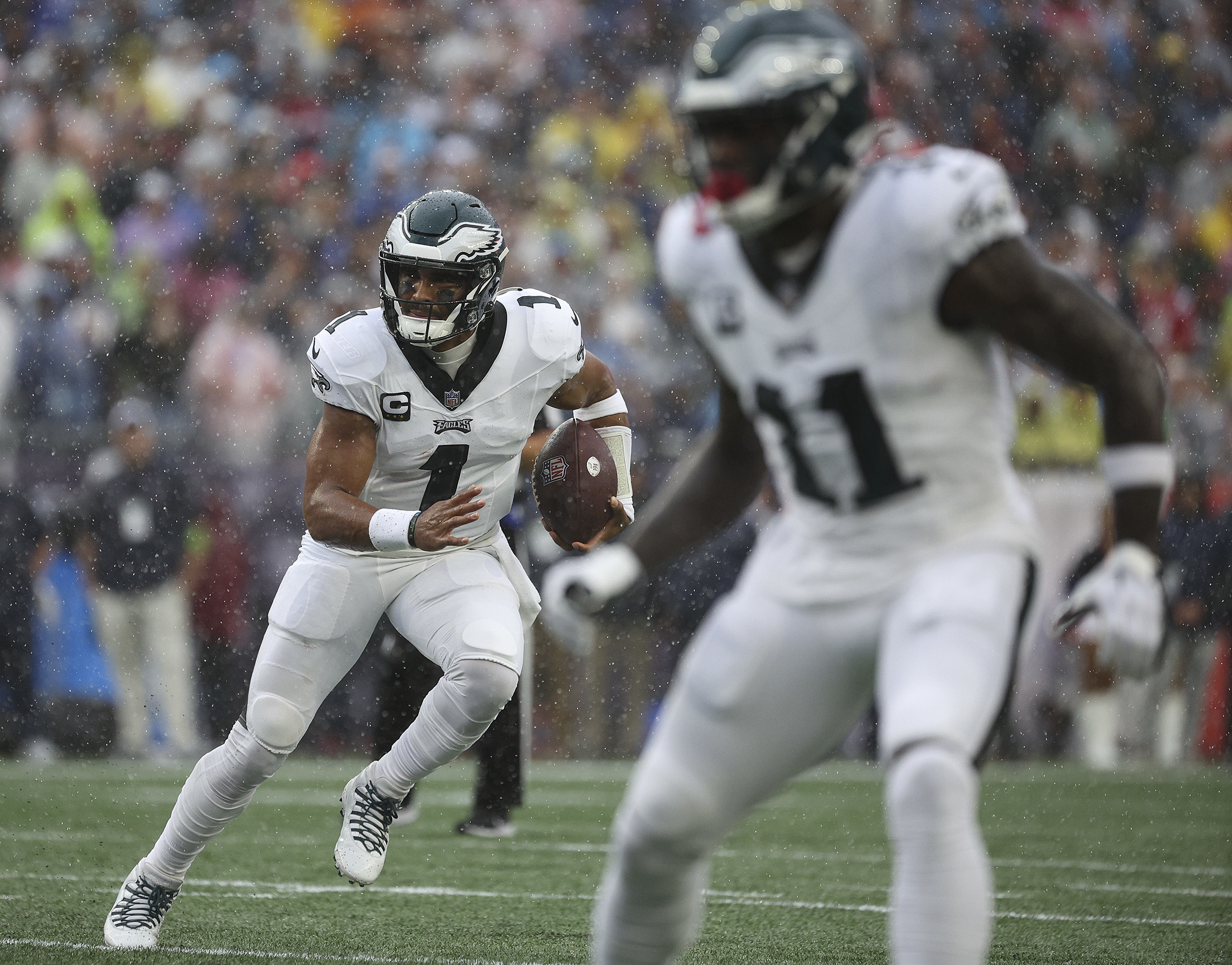 Eagles count on Brown, Hurts to lead them to contention - The San