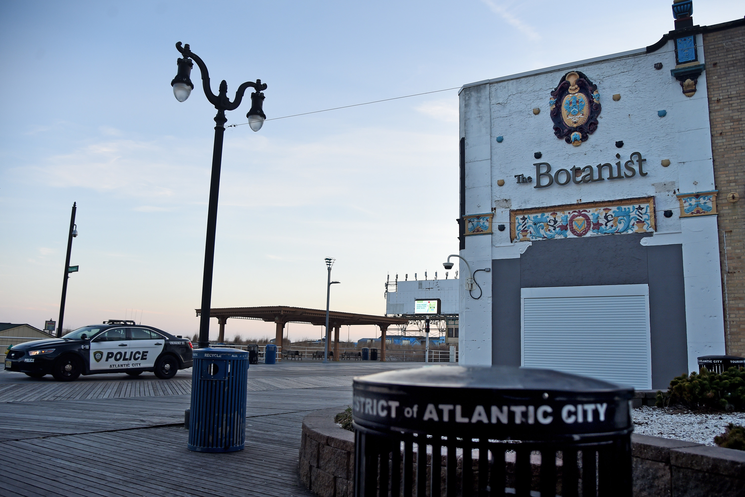 New legislation allows drinking on Atlantic City streets