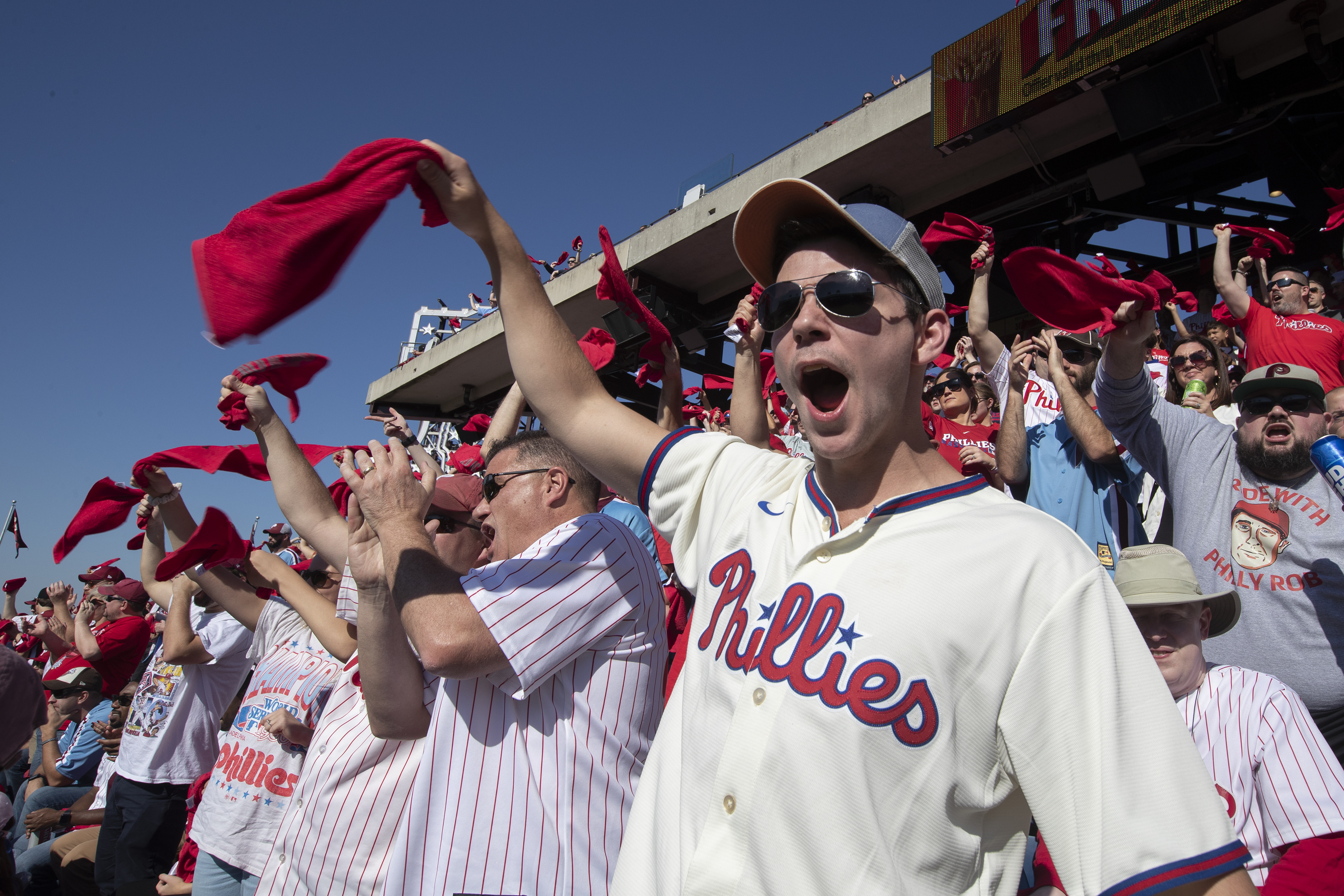 Philly fans rejoice as bats come alive