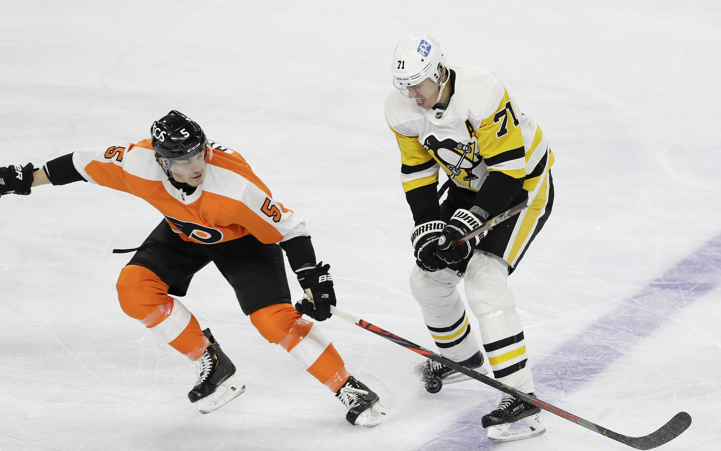 Pittsburgh Penguins captain Sidney Crosby returns to practice
